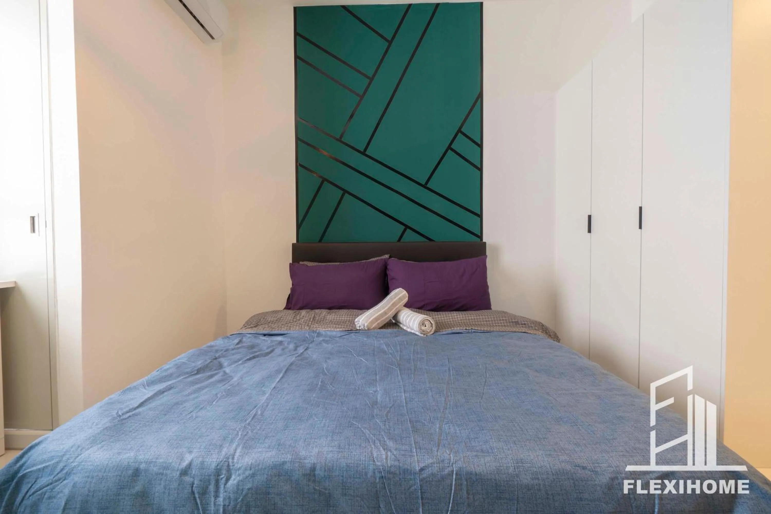 Bed in KLIA-KLIA 2, Comfy Studio, Horizon Suites Sepang-Dengkil by Flexihome-MY