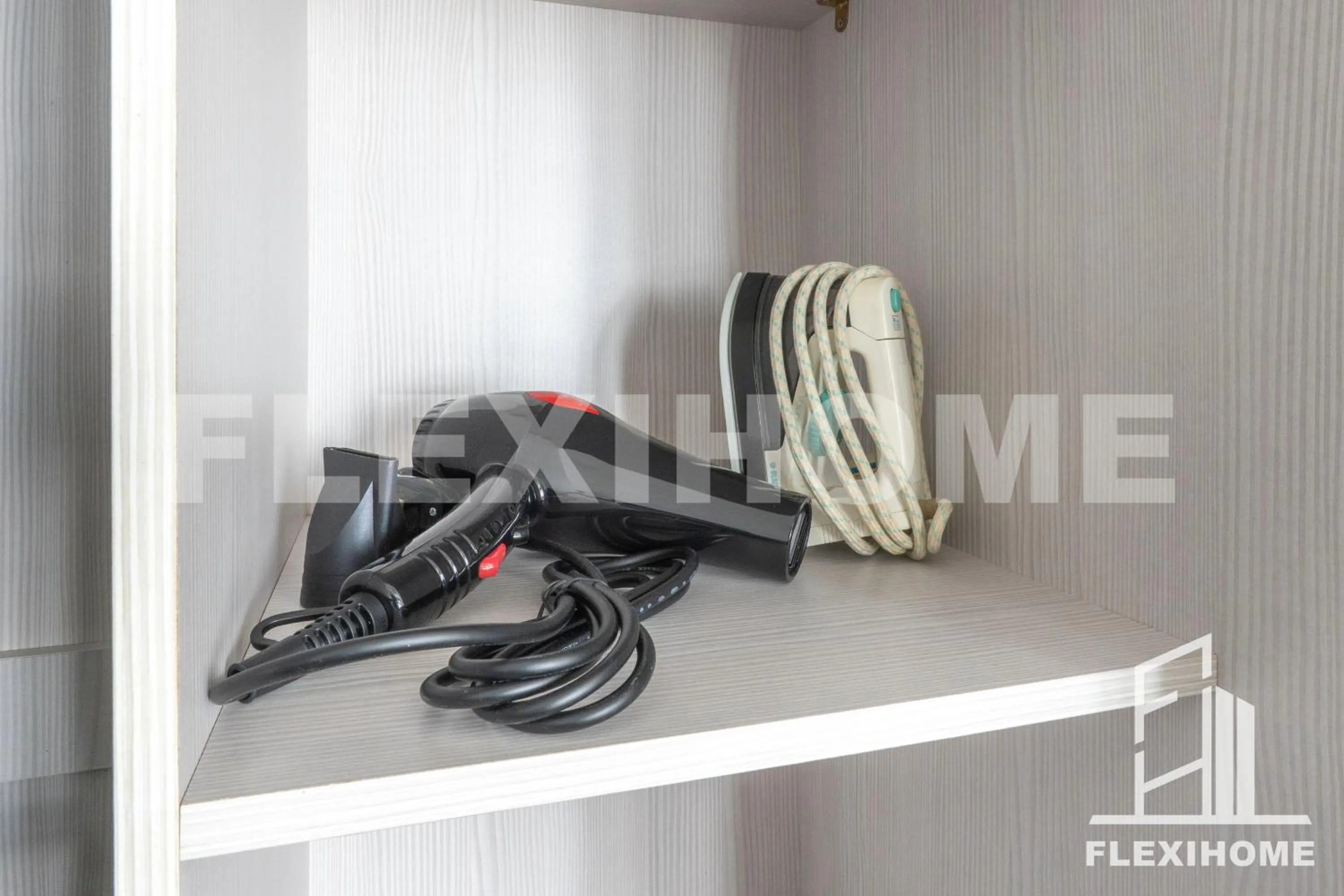 KLIA-KLIA 2, Comfy Studio, Horizon Suites Sepang-Dengkil by Flexihome-MY