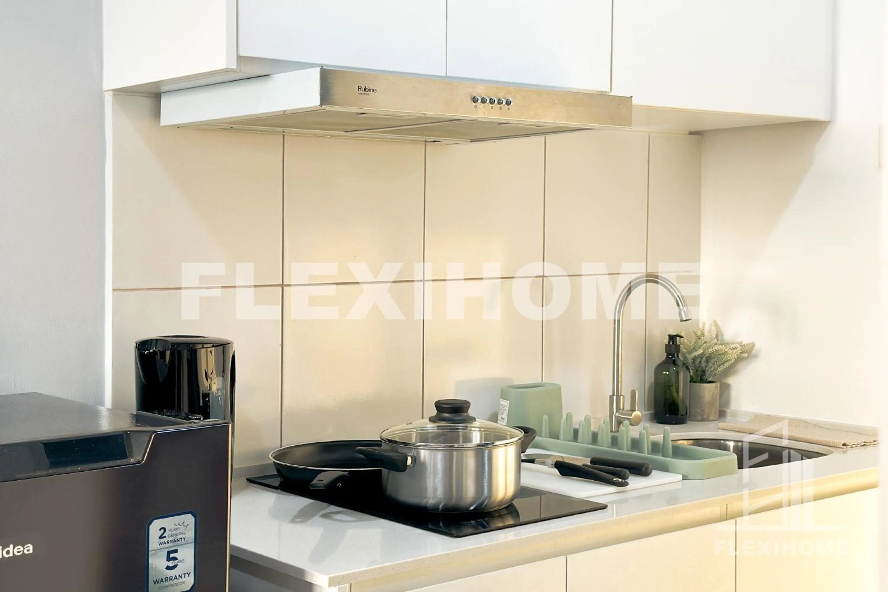 KLIA-KLIA 2, Comfy Studio, Horizon Suites Sepang-Dengkil by Flexihome-MY