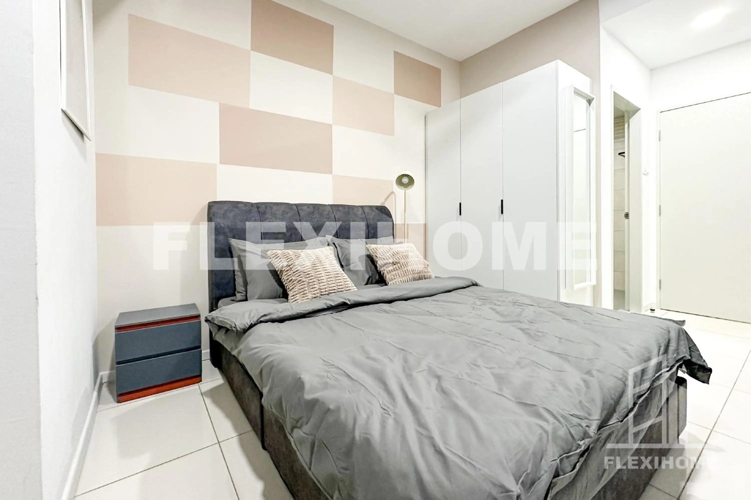 Bed in KLIA-KLIA 2, Comfy Studio, Horizon Suites Sepang-Dengkil by Flexihome-MY