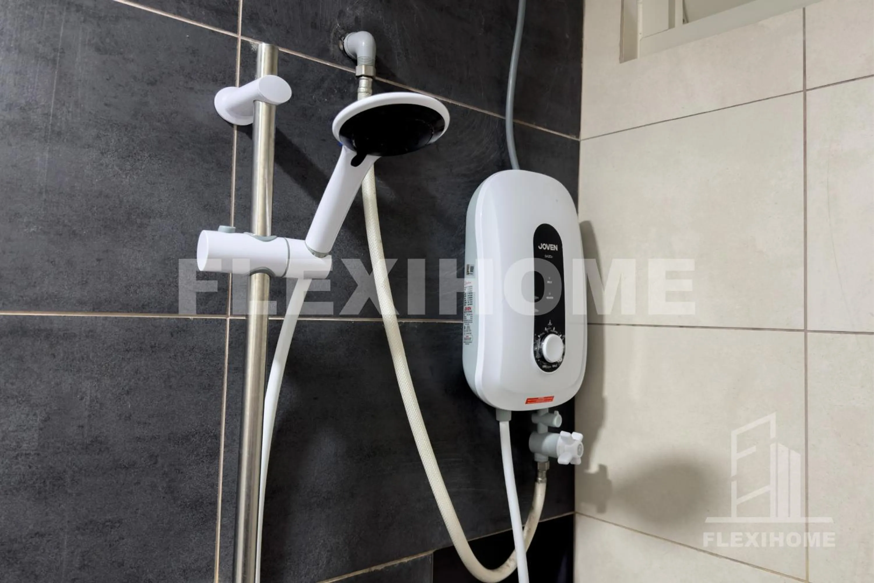 KLIA-KLIA 2, Comfy Studio, Horizon Suites Sepang-Dengkil by Flexihome-MY