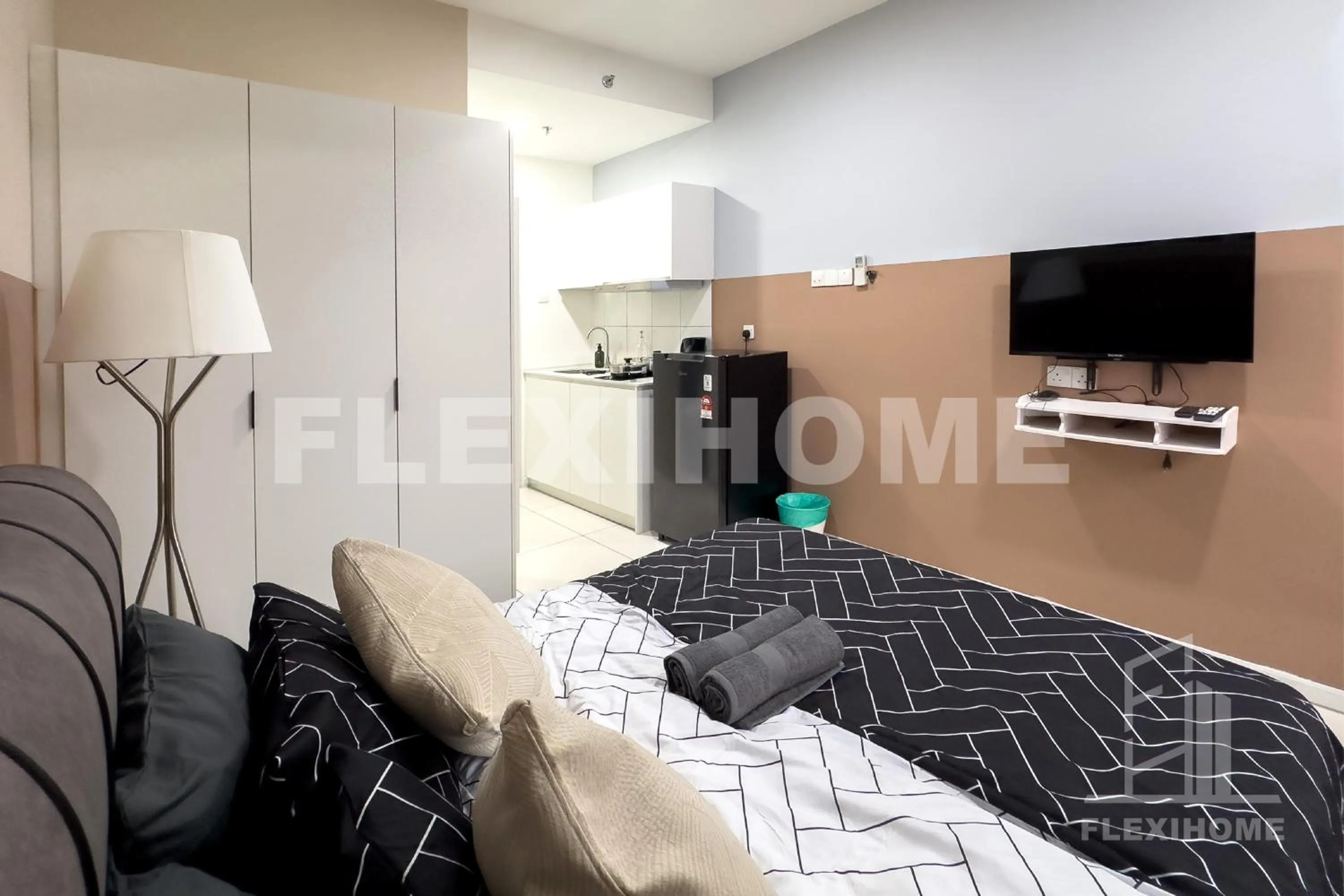 Bed in KLIA-KLIA 2, Comfy Studio, Horizon Suites Sepang-Dengkil by Flexihome-MY