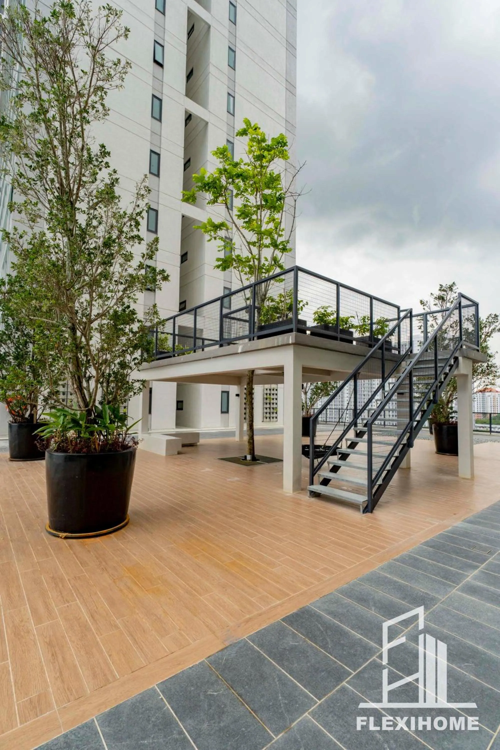 Balcony/Terrace in KLIA-KLIA 2, Comfy Studio, Horizon Suites Sepang-Dengkil by Flexihome-MY
