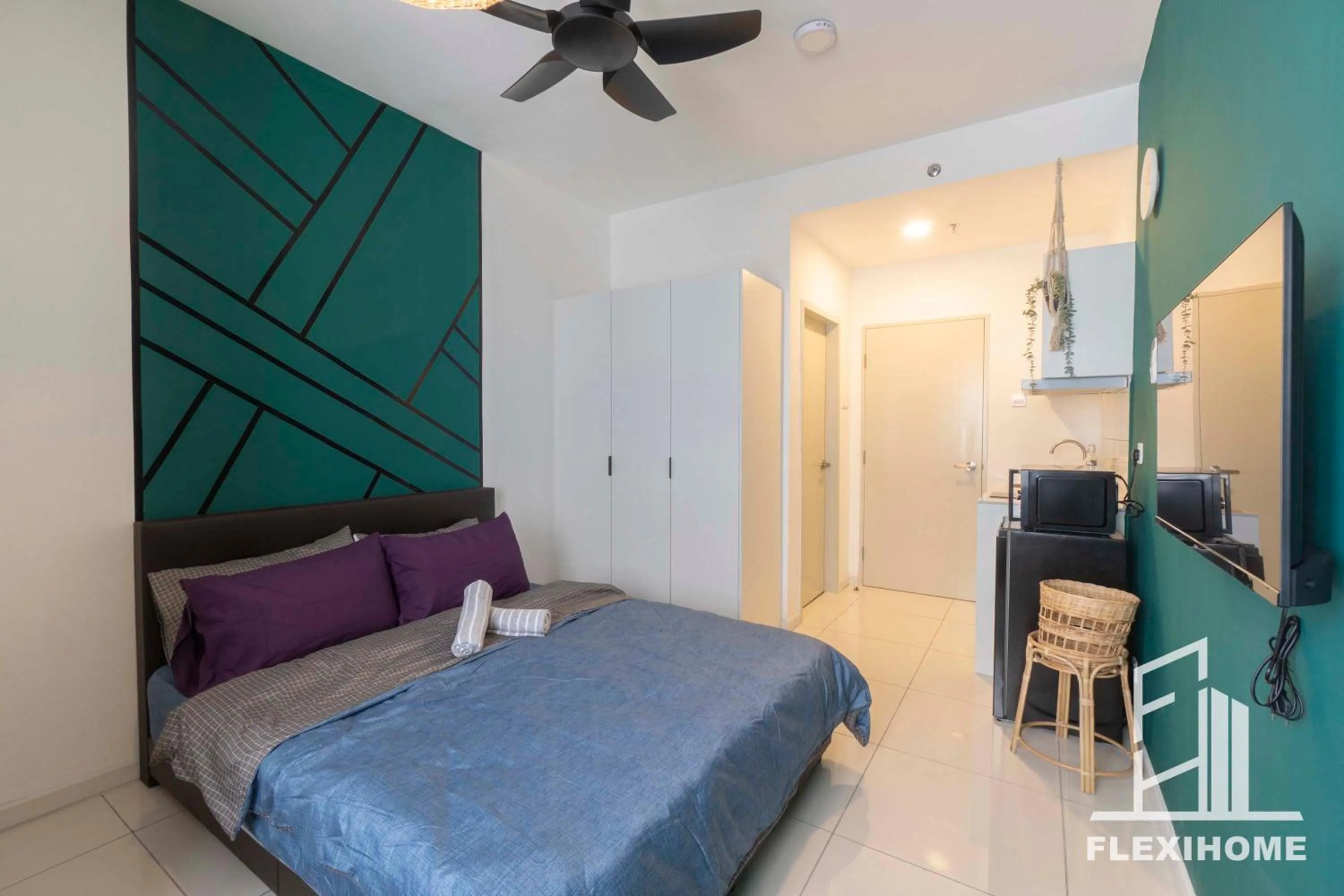 Bed in KLIA-KLIA 2, Comfy Studio, Horizon Suites Sepang-Dengkil by Flexihome-MY