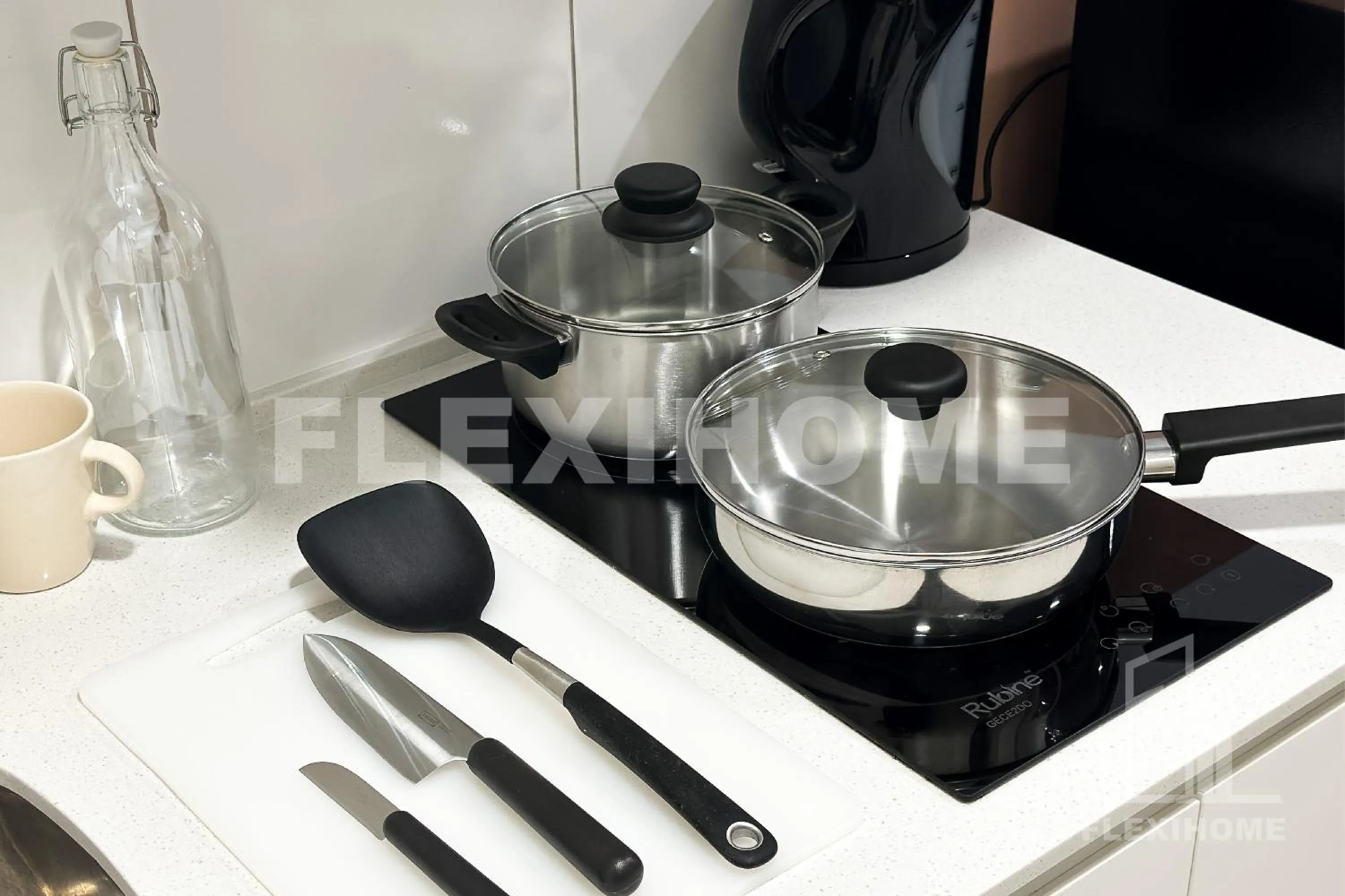 KLIA-KLIA 2, Comfy Studio, Horizon Suites Sepang-Dengkil by Flexihome-MY