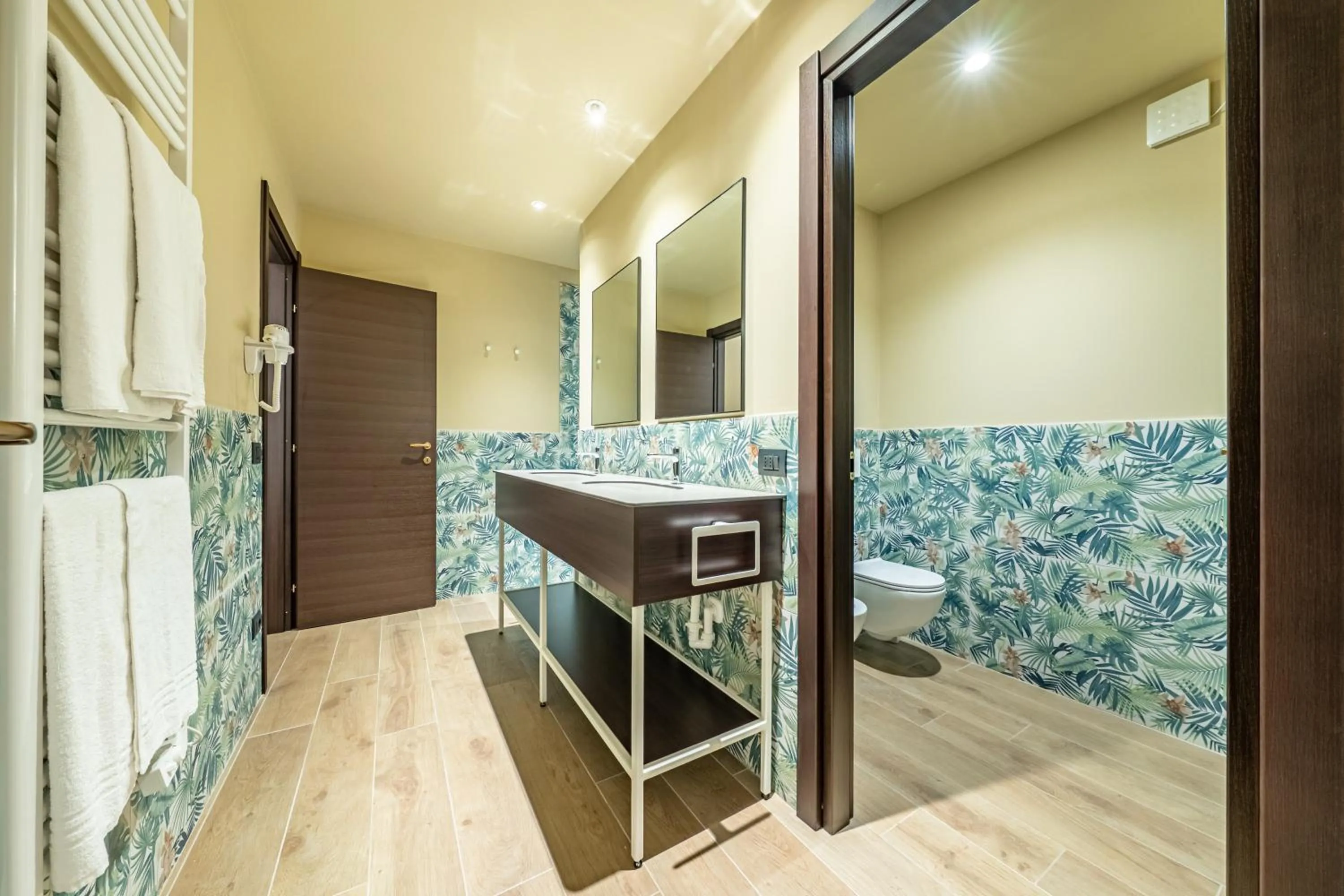 Bathroom in Motel Hotel Charlie