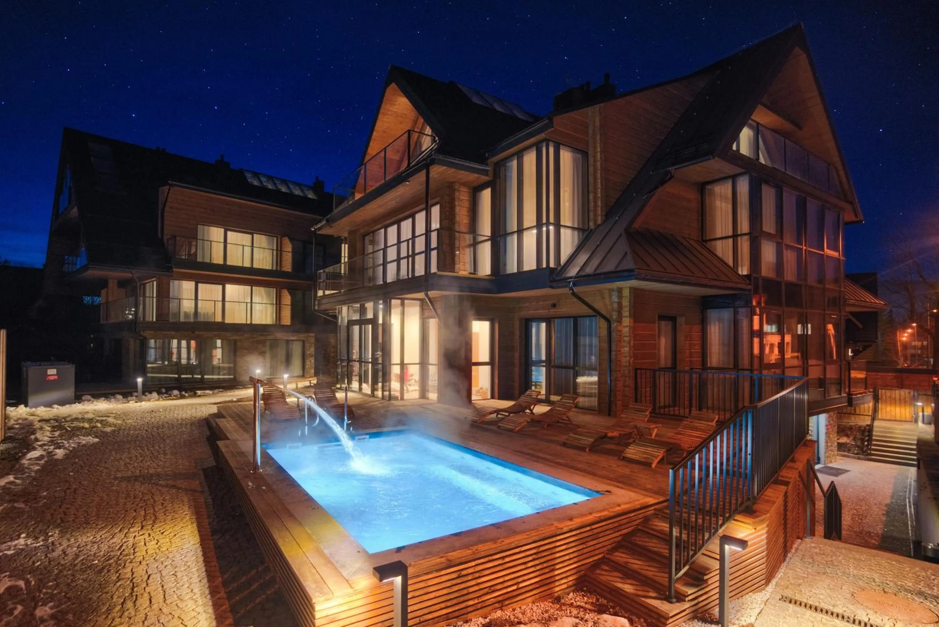 Swimming pool in Lipowy Dwór