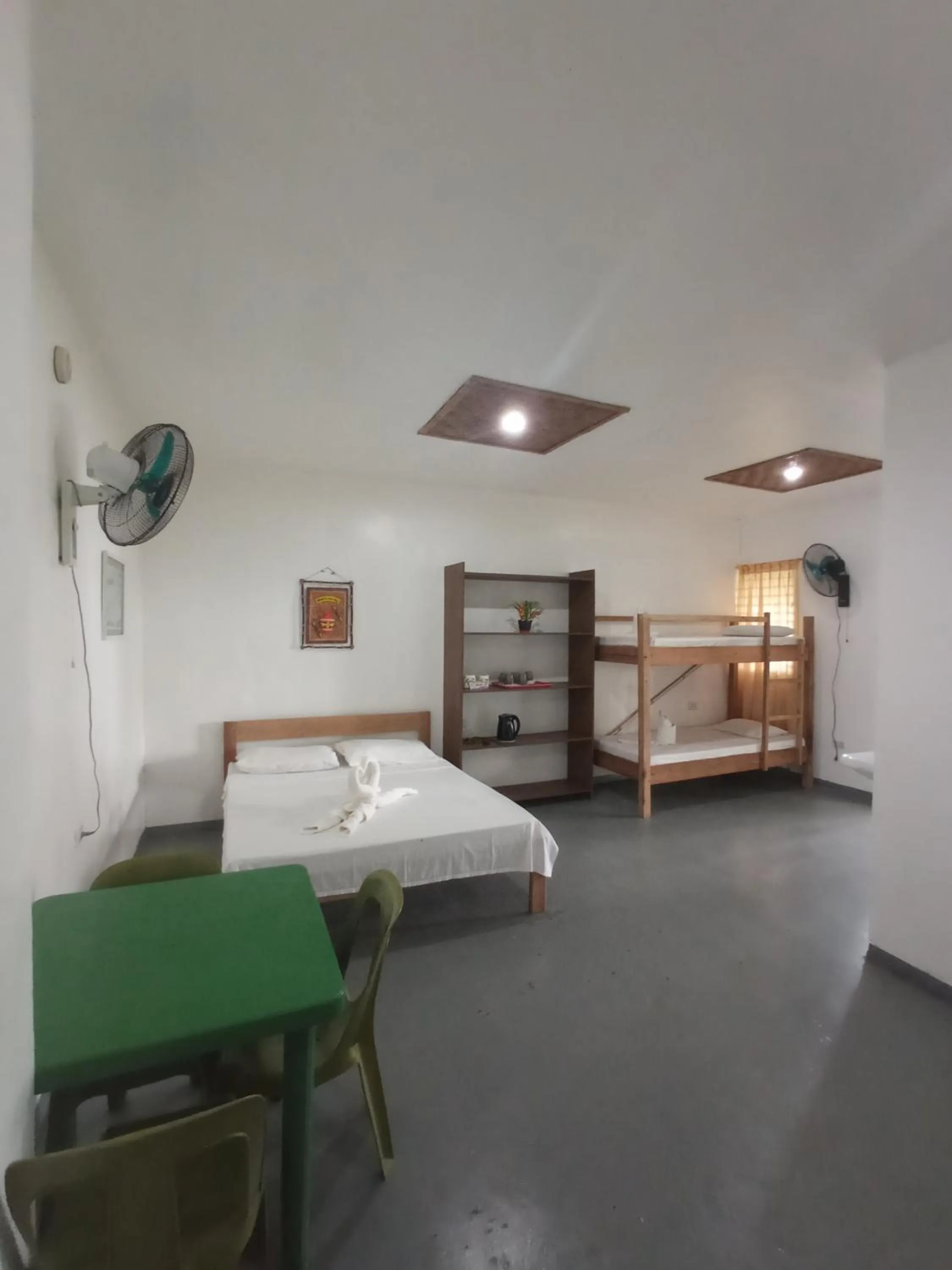 Bedroom, Bed in Tori's Backpacker's Paradise