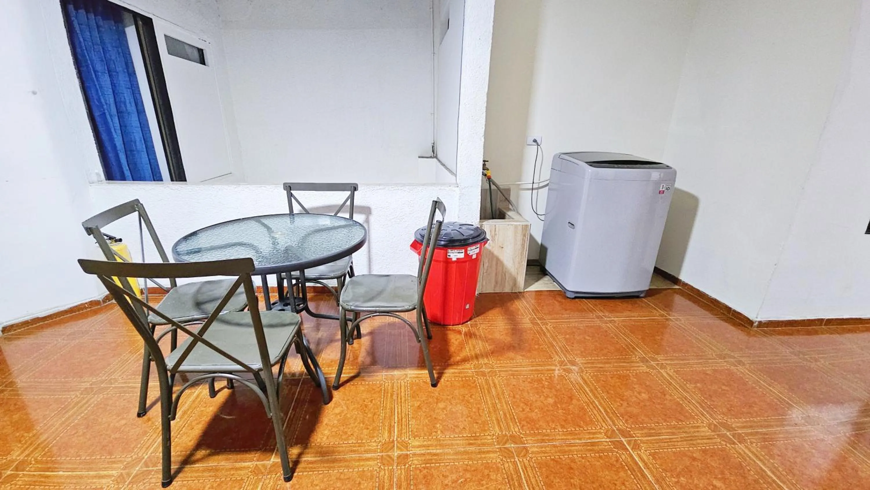 Kitchen or kitchenette in Mom's house Colombia