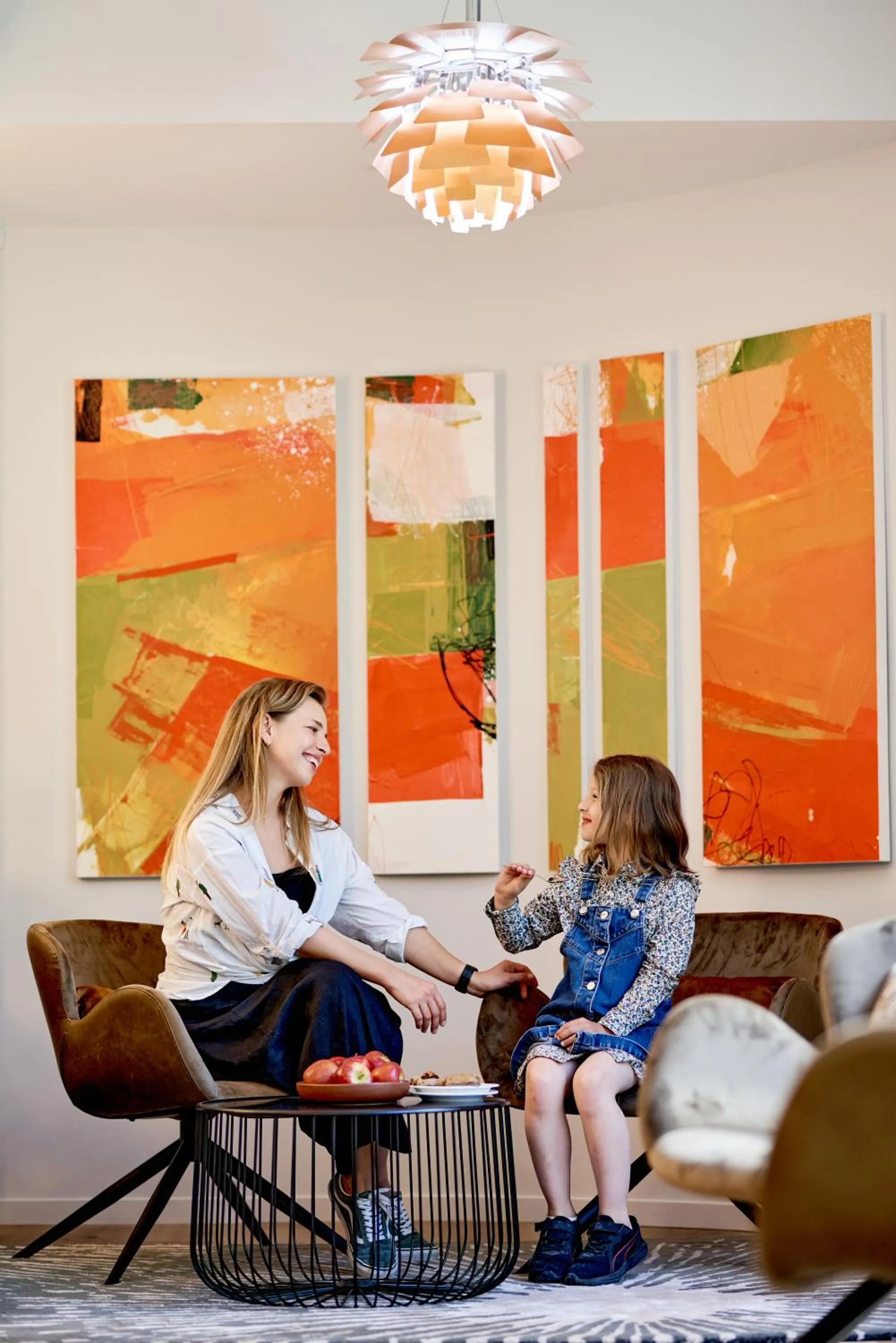 People in Sojourn Apartment Hotel - Ghuznee