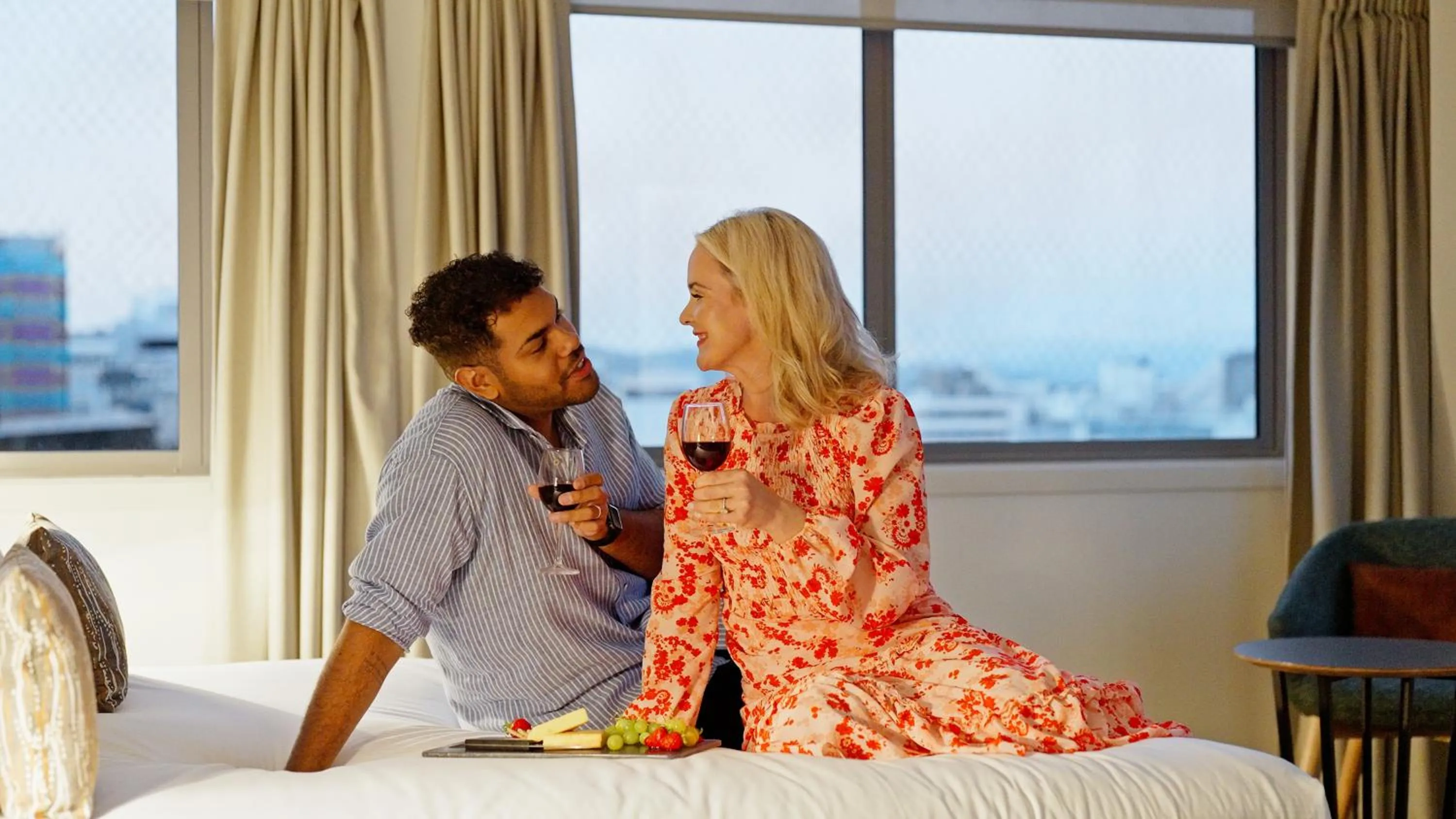 Bed in Sojourn Apartment Hotel - Ghuznee