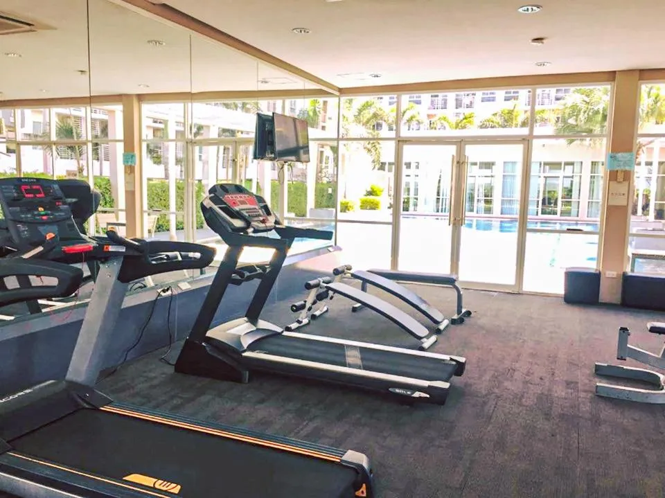 Fitness centre/facilities in Jpark Residences at Thammasat Rangsit