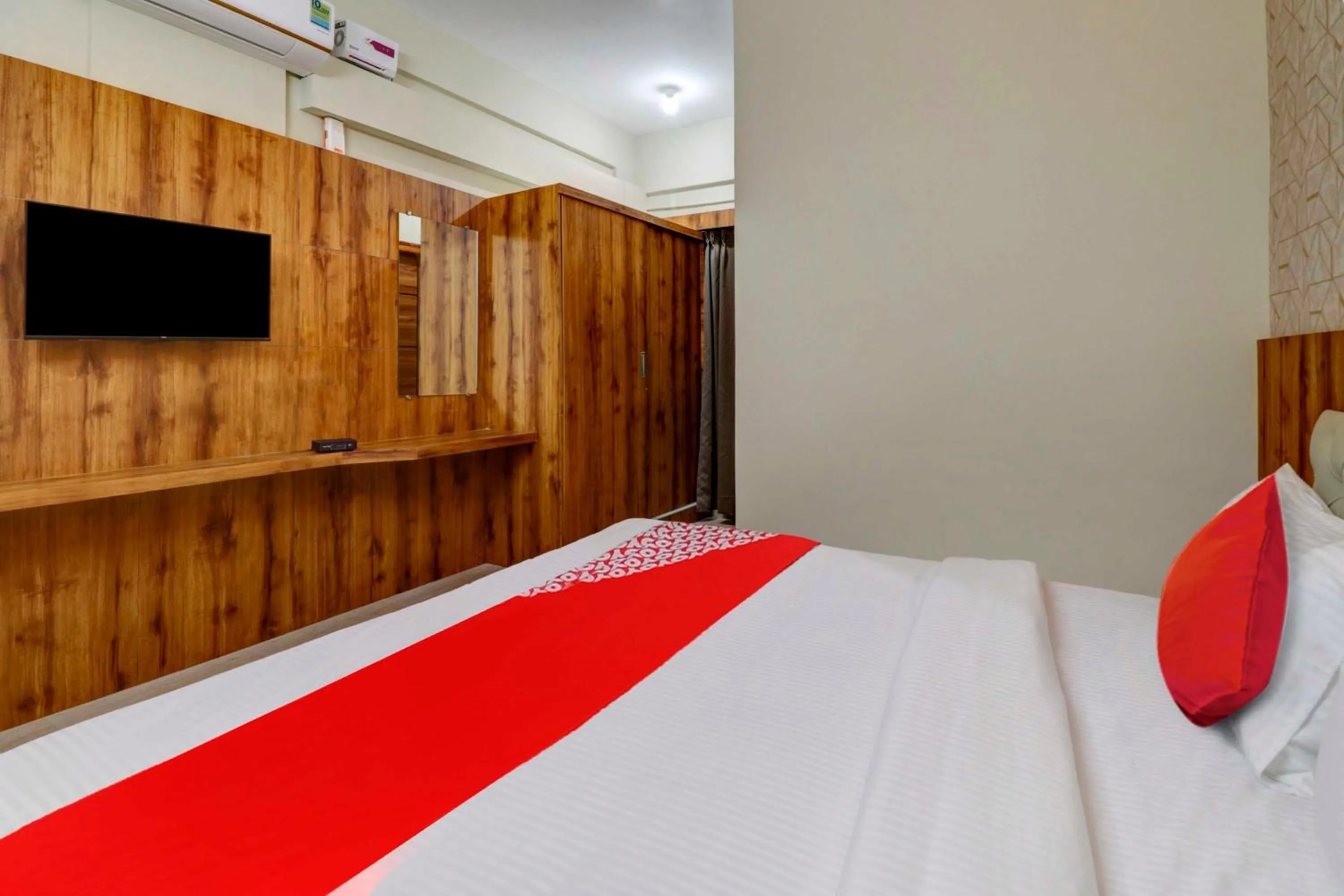 Bedroom, Bed in Collection O Global Stay Near Kengeri Bus Terminal Metro Station