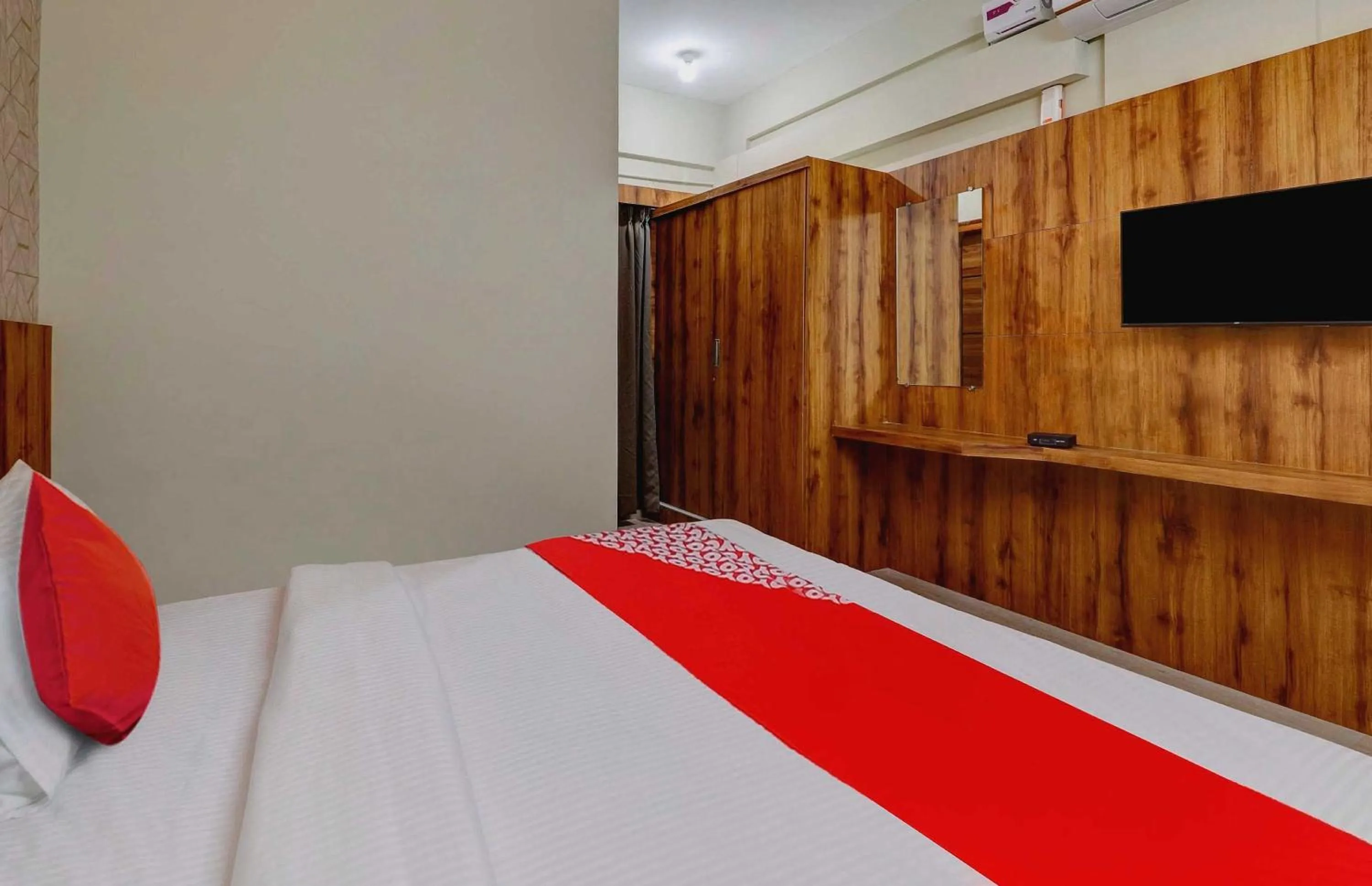 Bedroom, Bed in Collection O Global Stay Near Kengeri Bus Terminal Metro Station