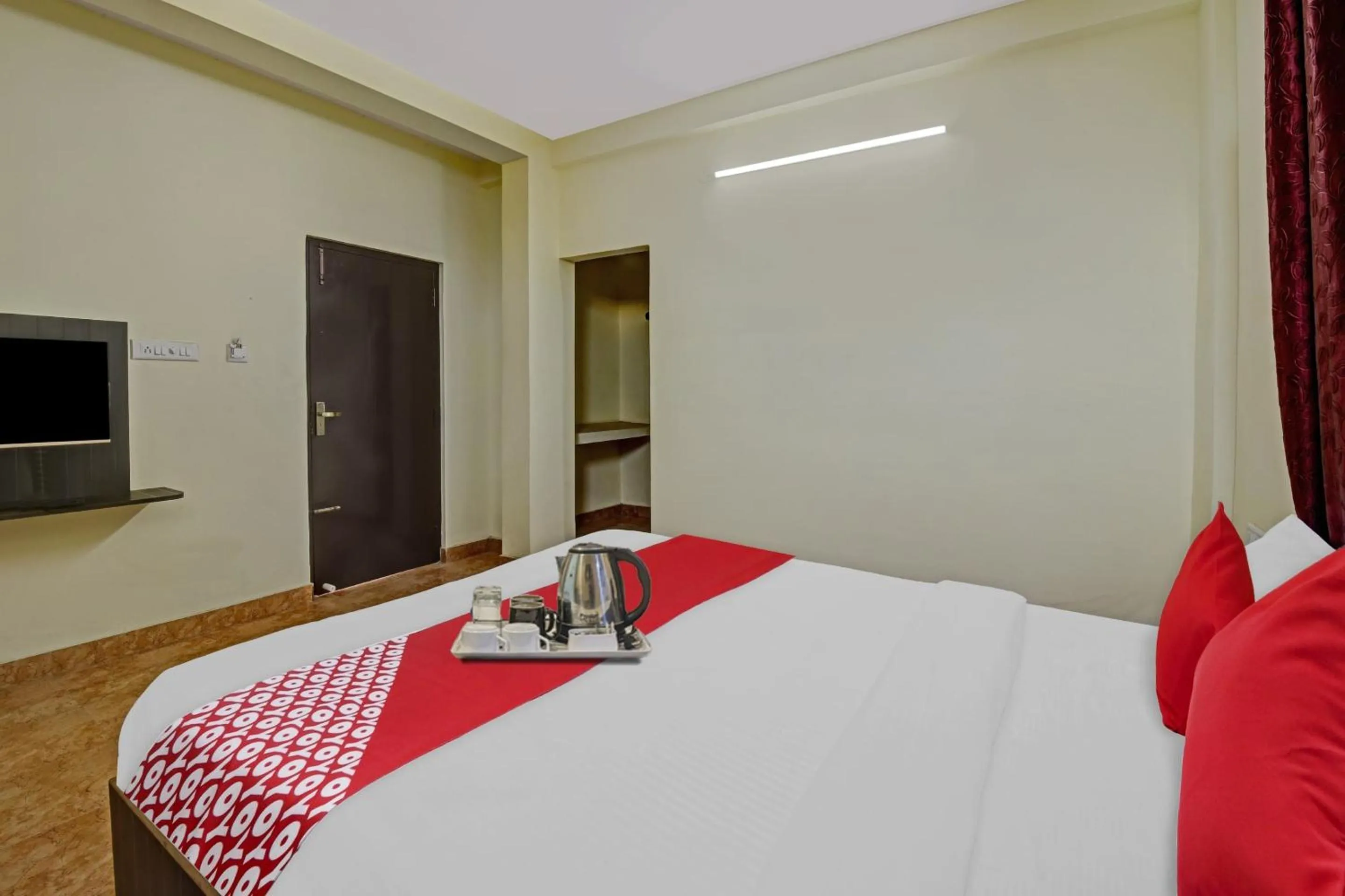 Bedroom in Hotel O Honnagiri Residency