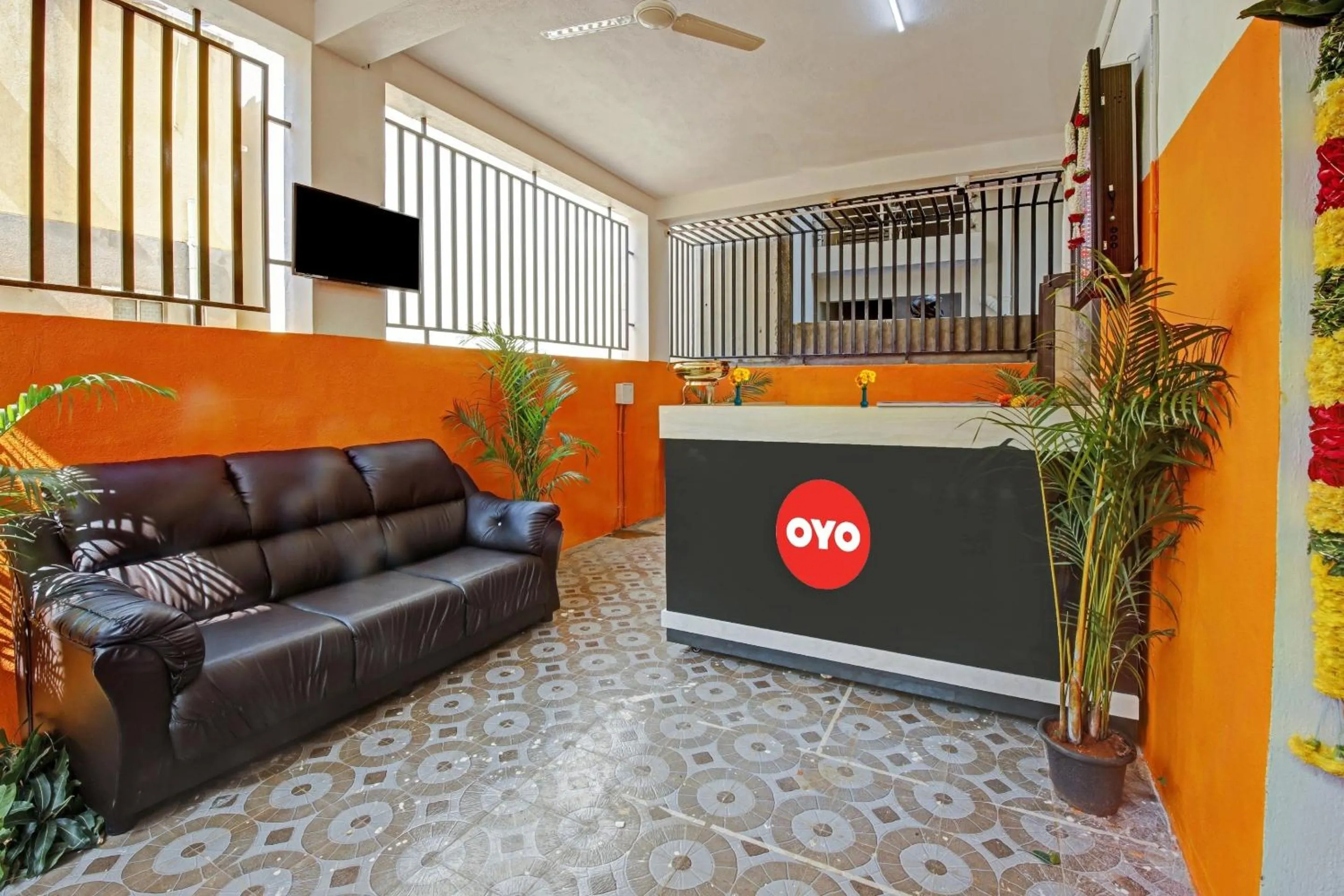 Lobby or reception in Hotel O Honnagiri Residency