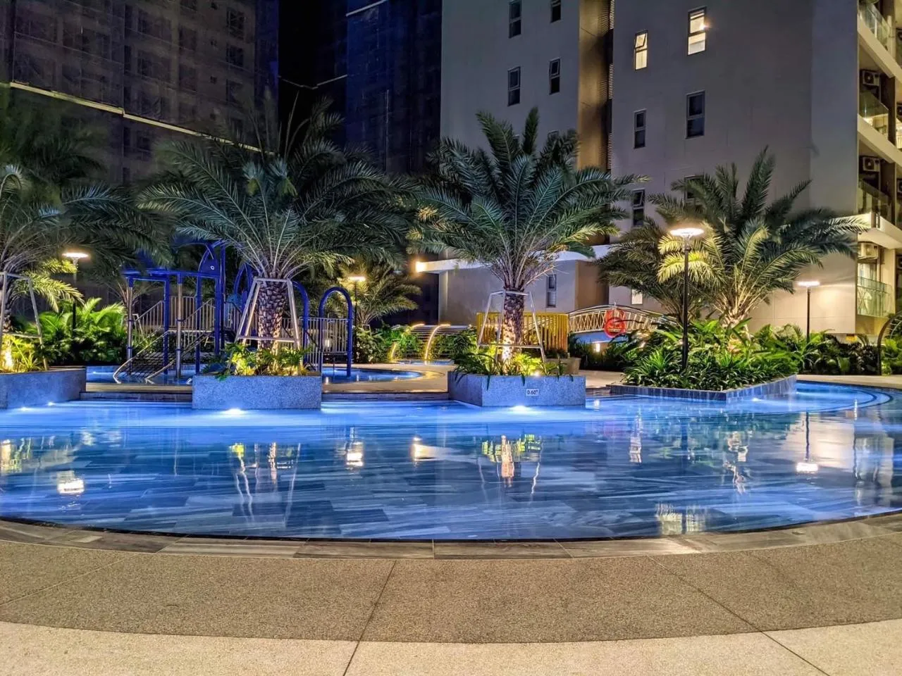 Swimming pool in The Sóng - Miam Vungtau Condotel