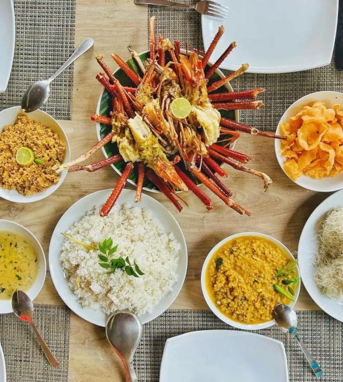 Restaurant/places to eat in Amba Kola Udawalawa