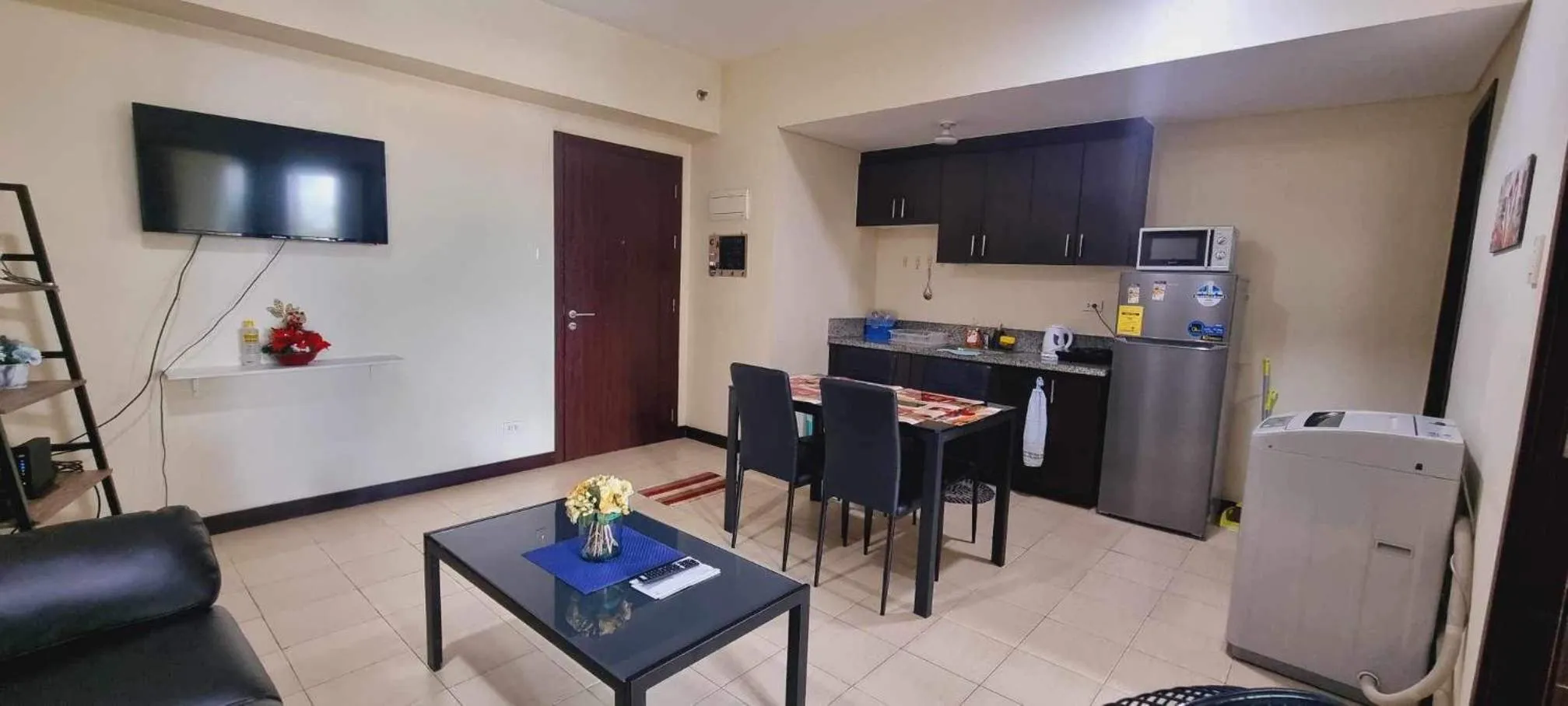 San Lorenzo place condo
