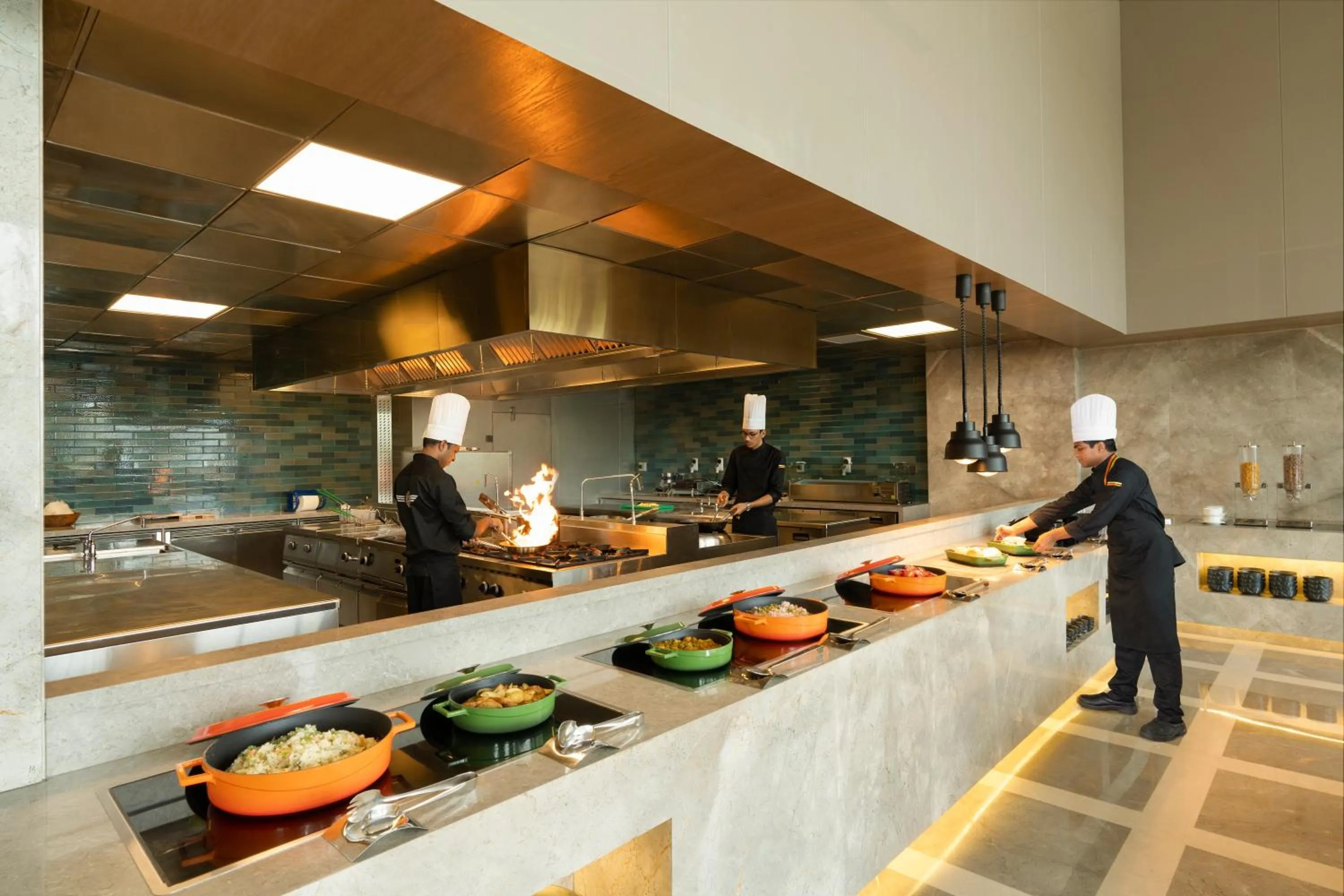 Restaurant/places to eat in Hyatt Place Bharuch