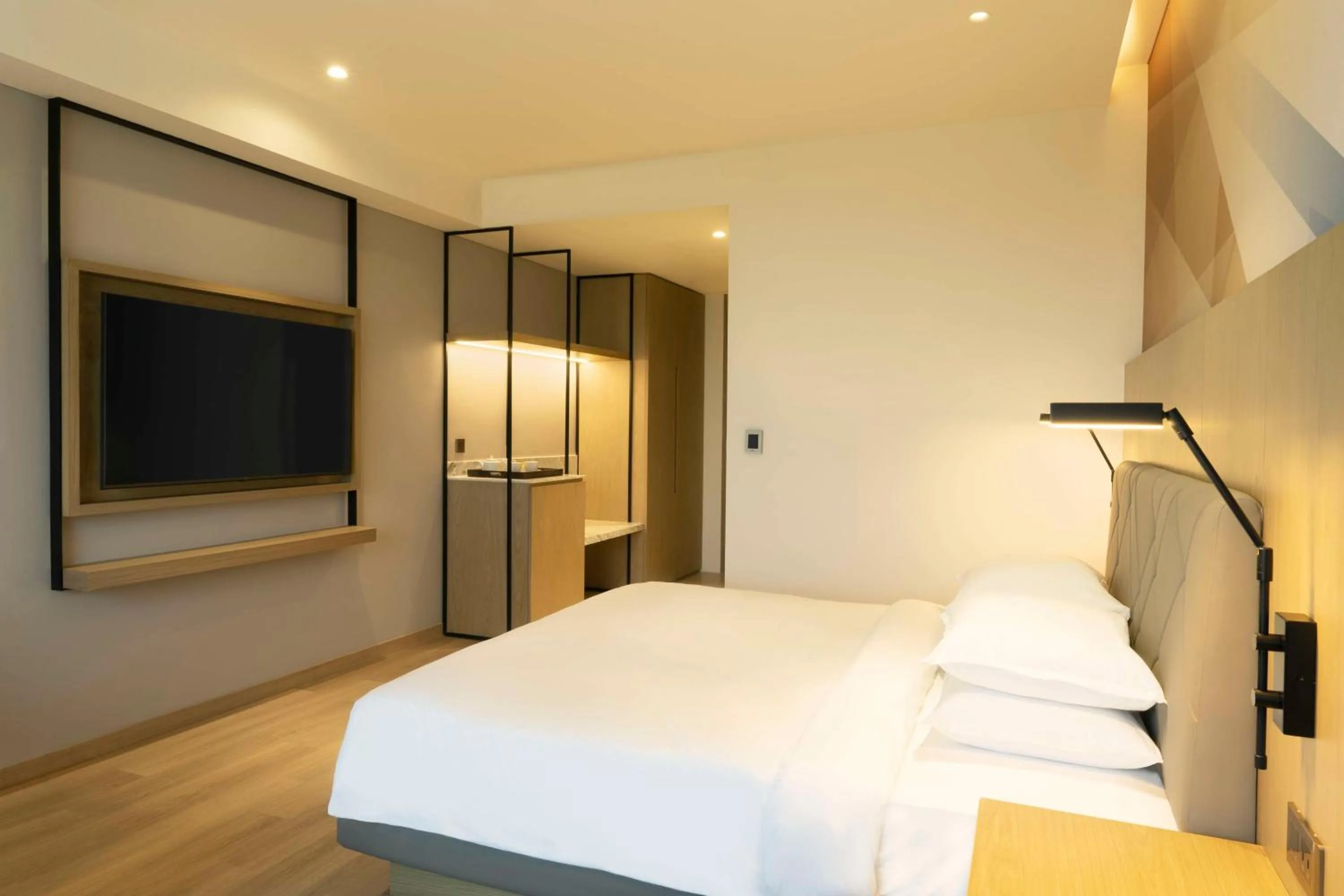 Bedroom, Bed in Hyatt Place Bharuch