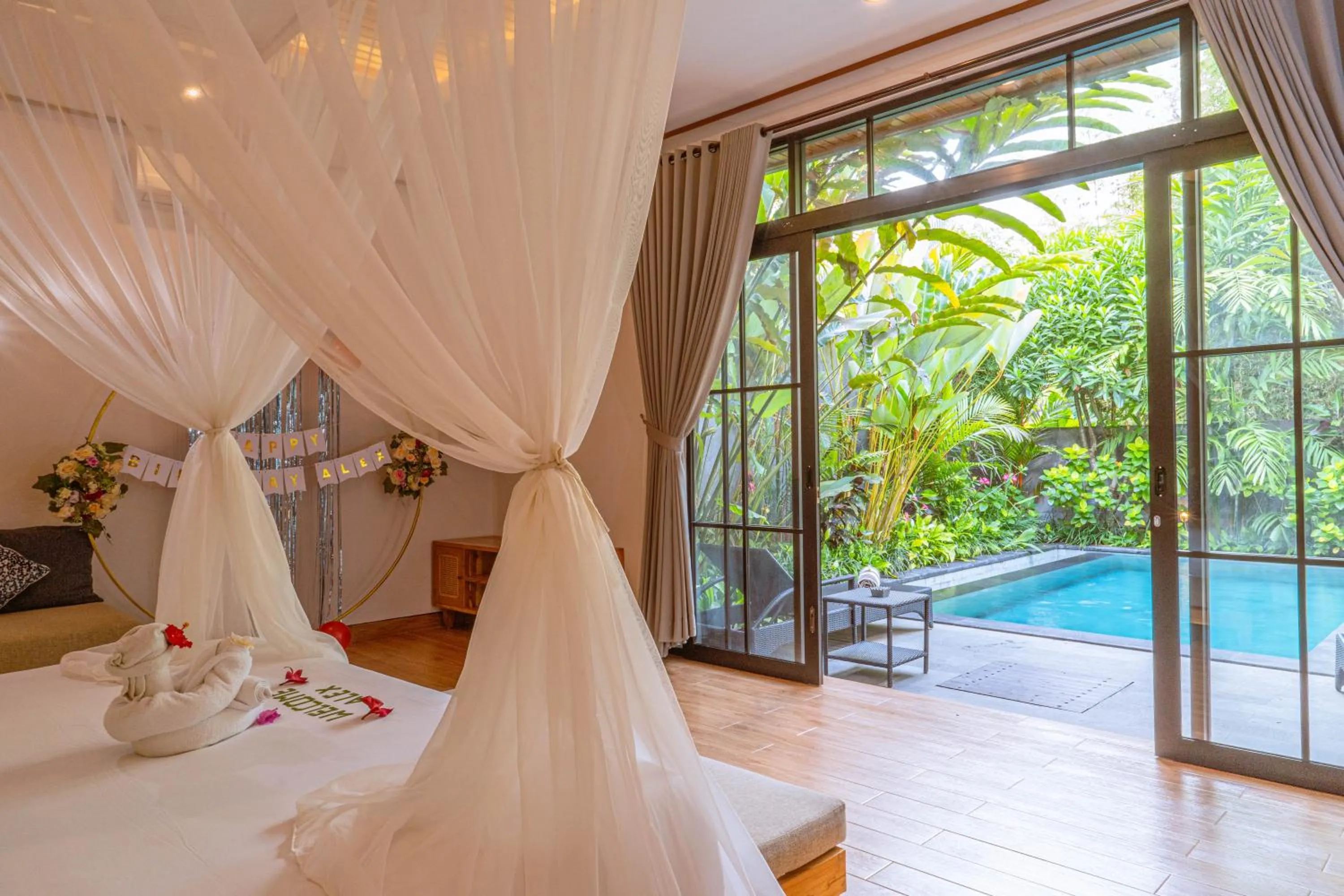 Bed in Sawitri Anandhita Luxury Villas