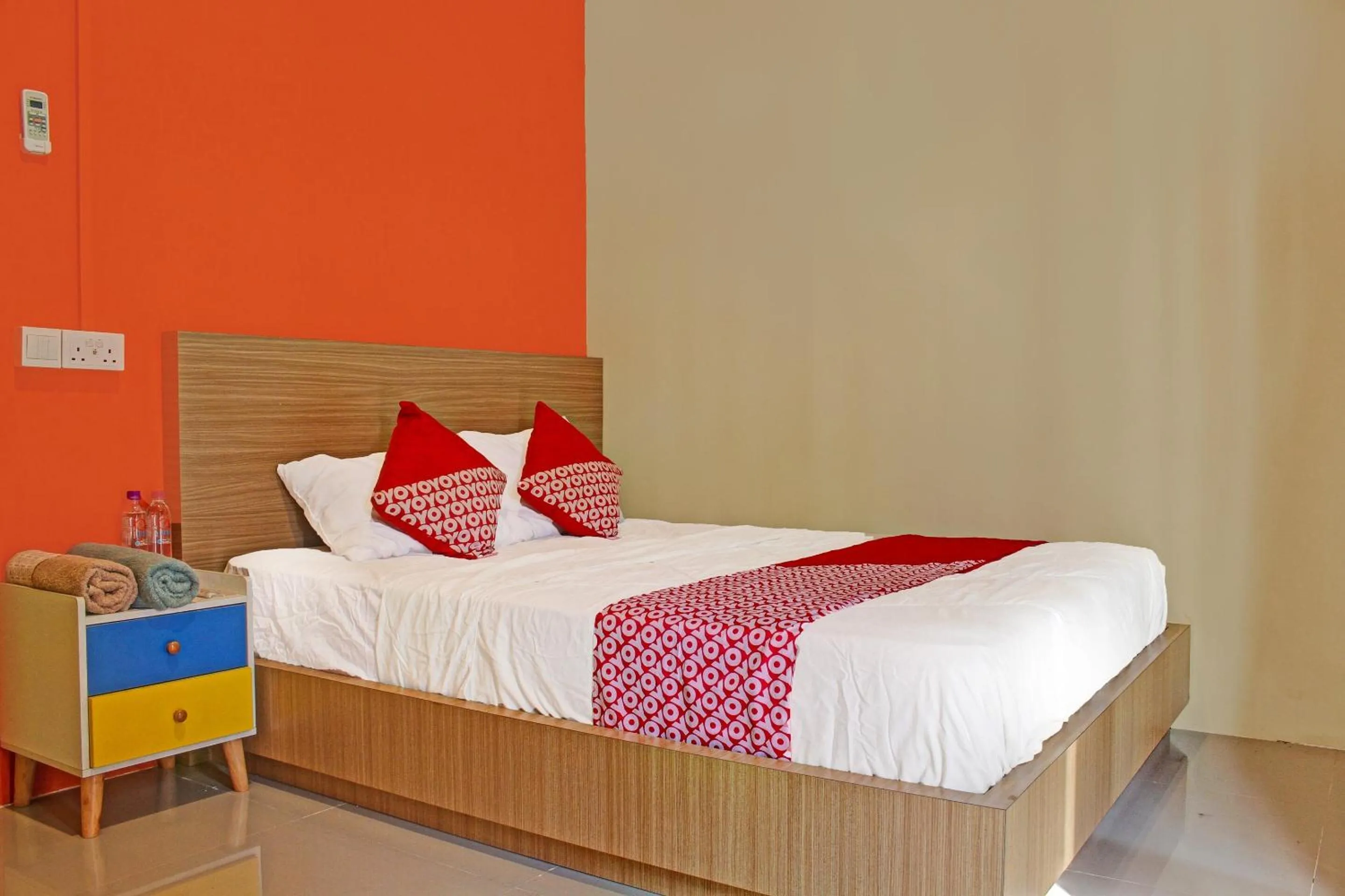 Bedroom, Bed in Hotel O Homestay Daniel 76NearTaman Hijau Karimun