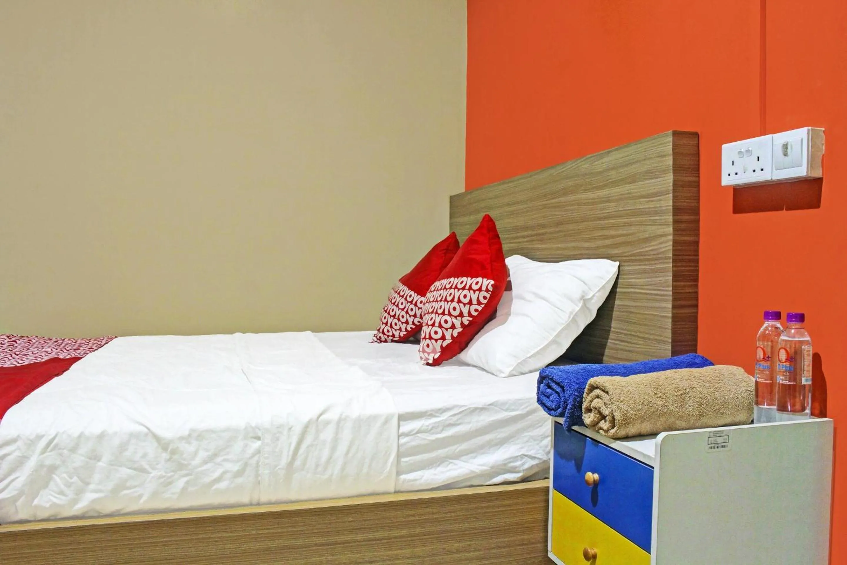 Bedroom, Bed in Hotel O Homestay Daniel 76NearTaman Hijau Karimun