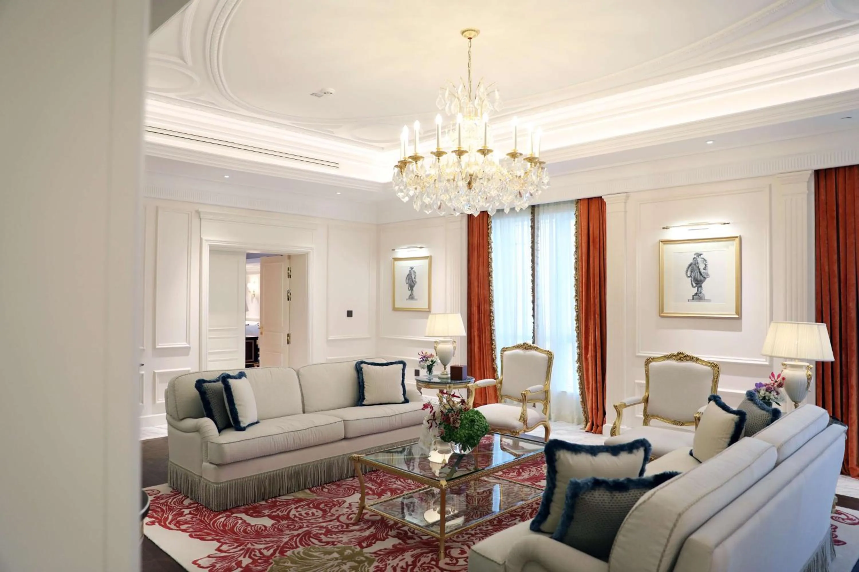 Living room in The Plaza Doha, LXR Hotels & Resorts