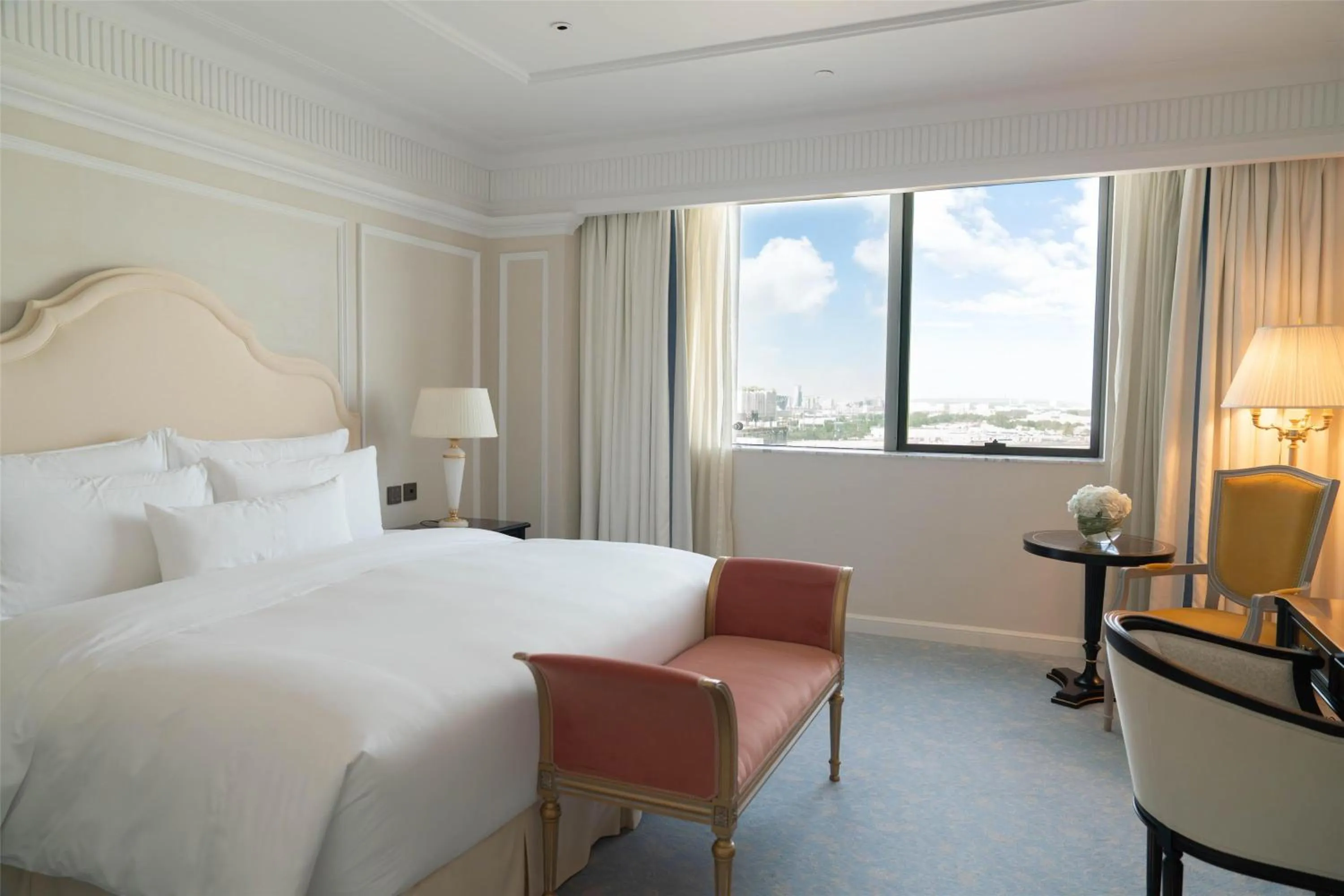 Bed in The Plaza Doha, LXR Hotels & Resorts