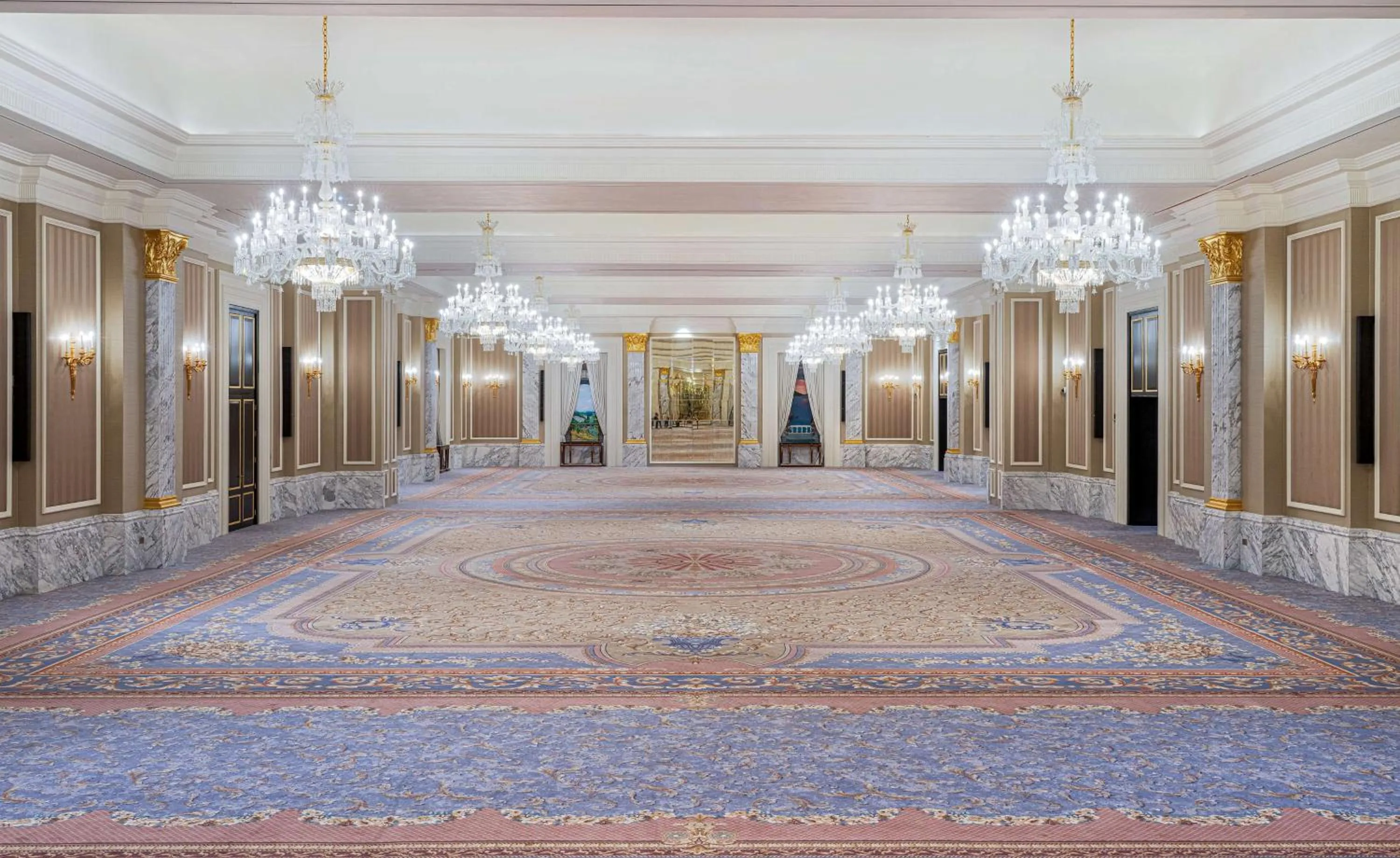 Meeting/conference room in The Plaza Doha, LXR Hotels & Resorts