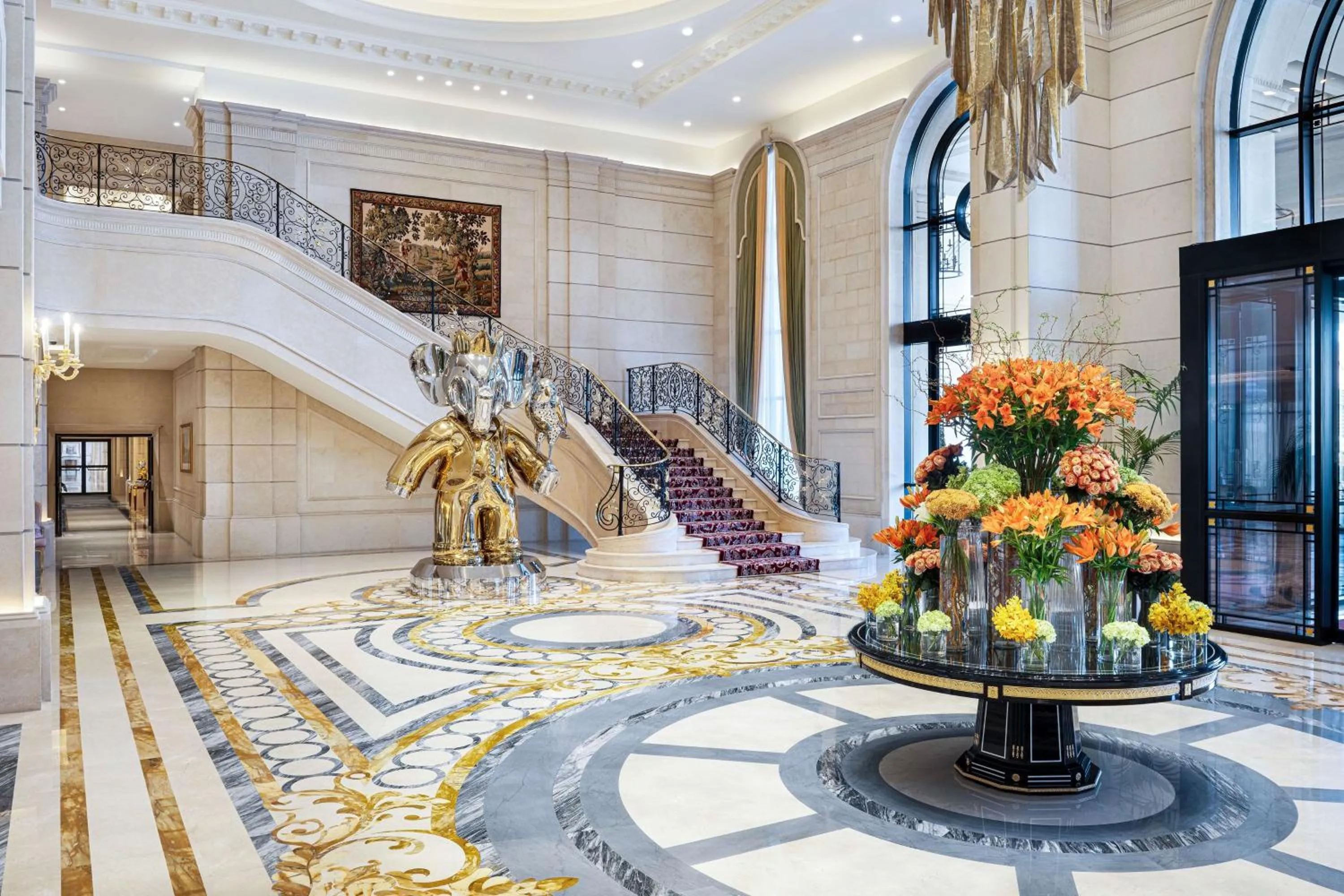 Lobby or reception in The Plaza Doha, LXR Hotels & Resorts