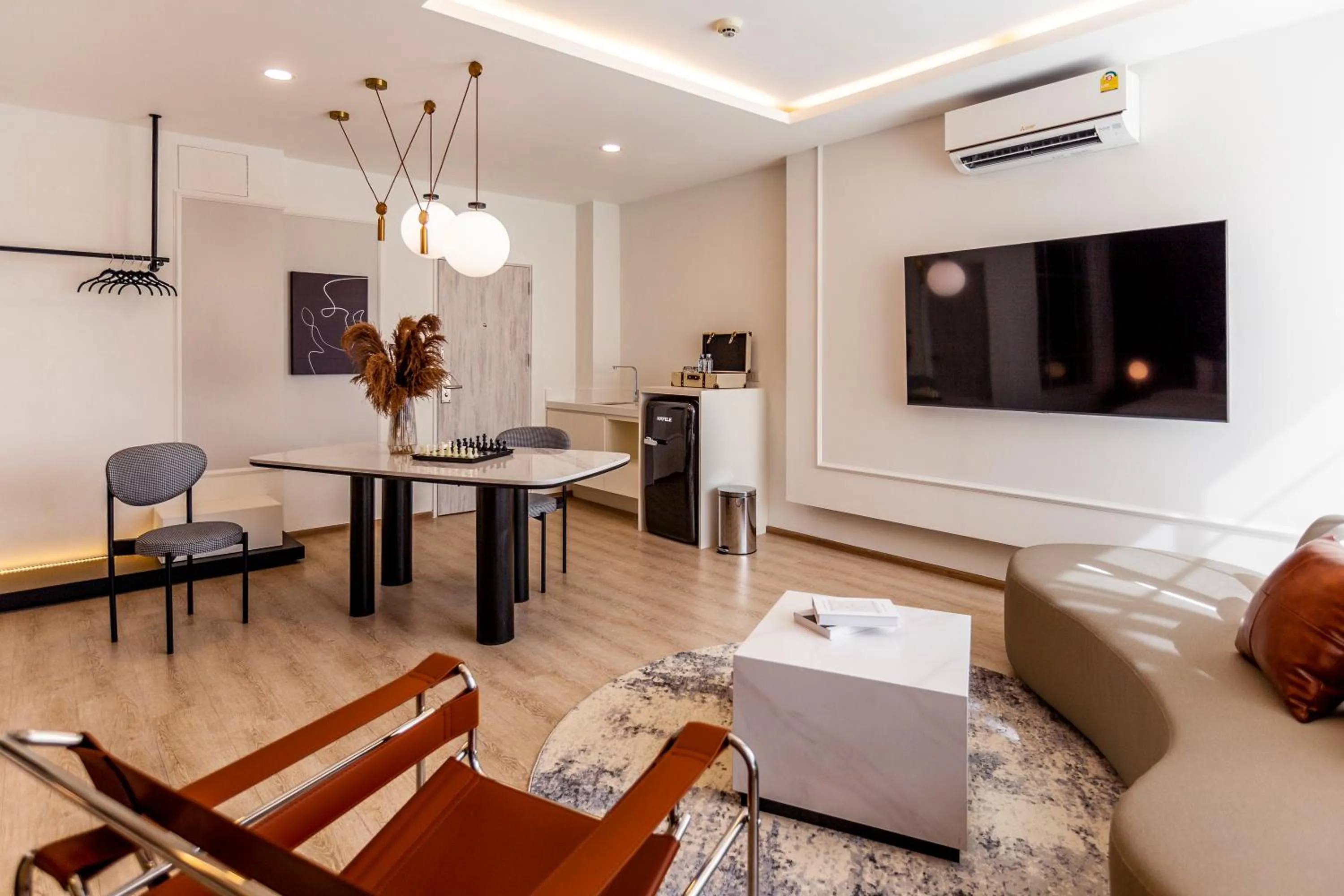 TV and multimedia in R2 Hotel Chiangmai