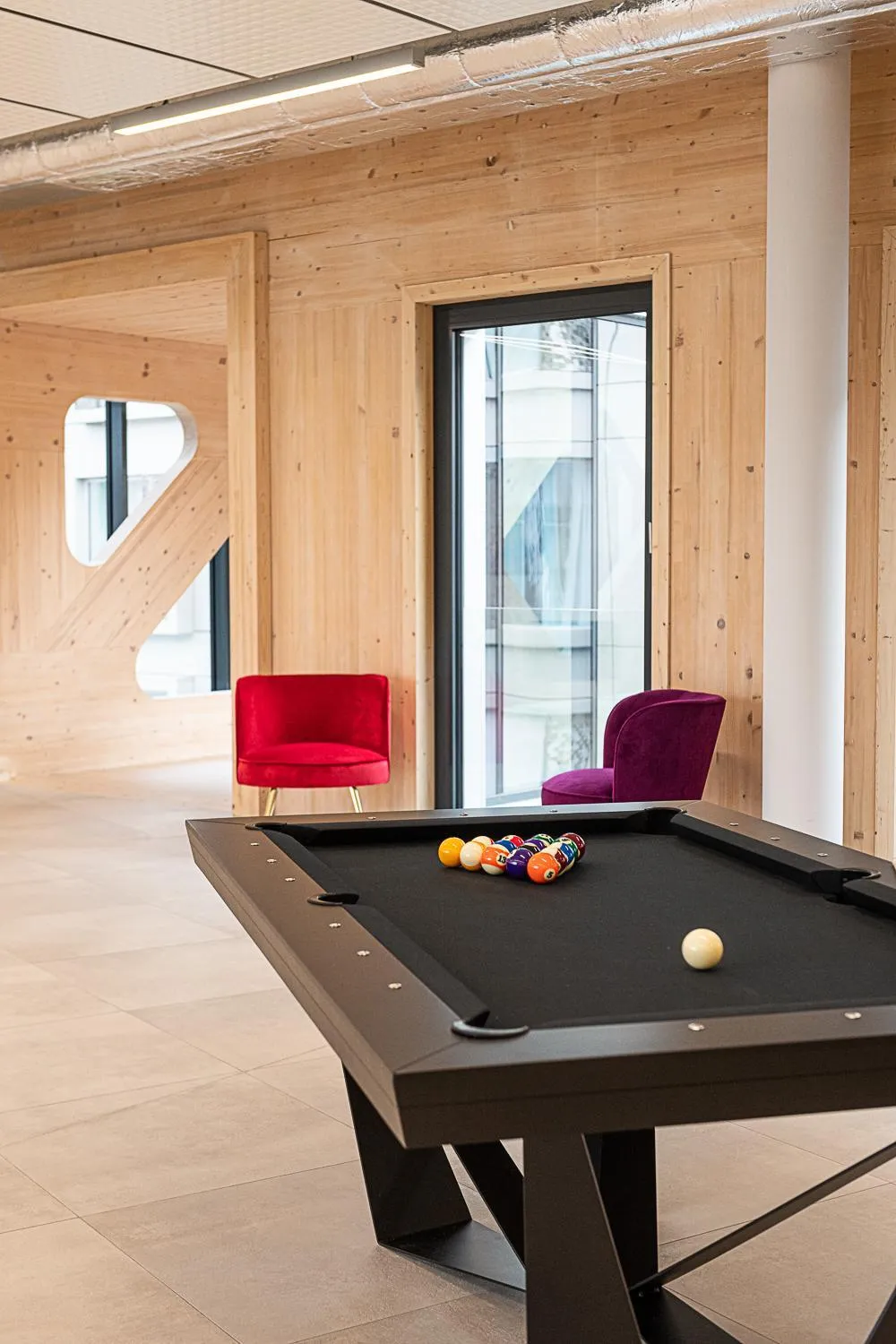 Billiard in Afterwork Hotel