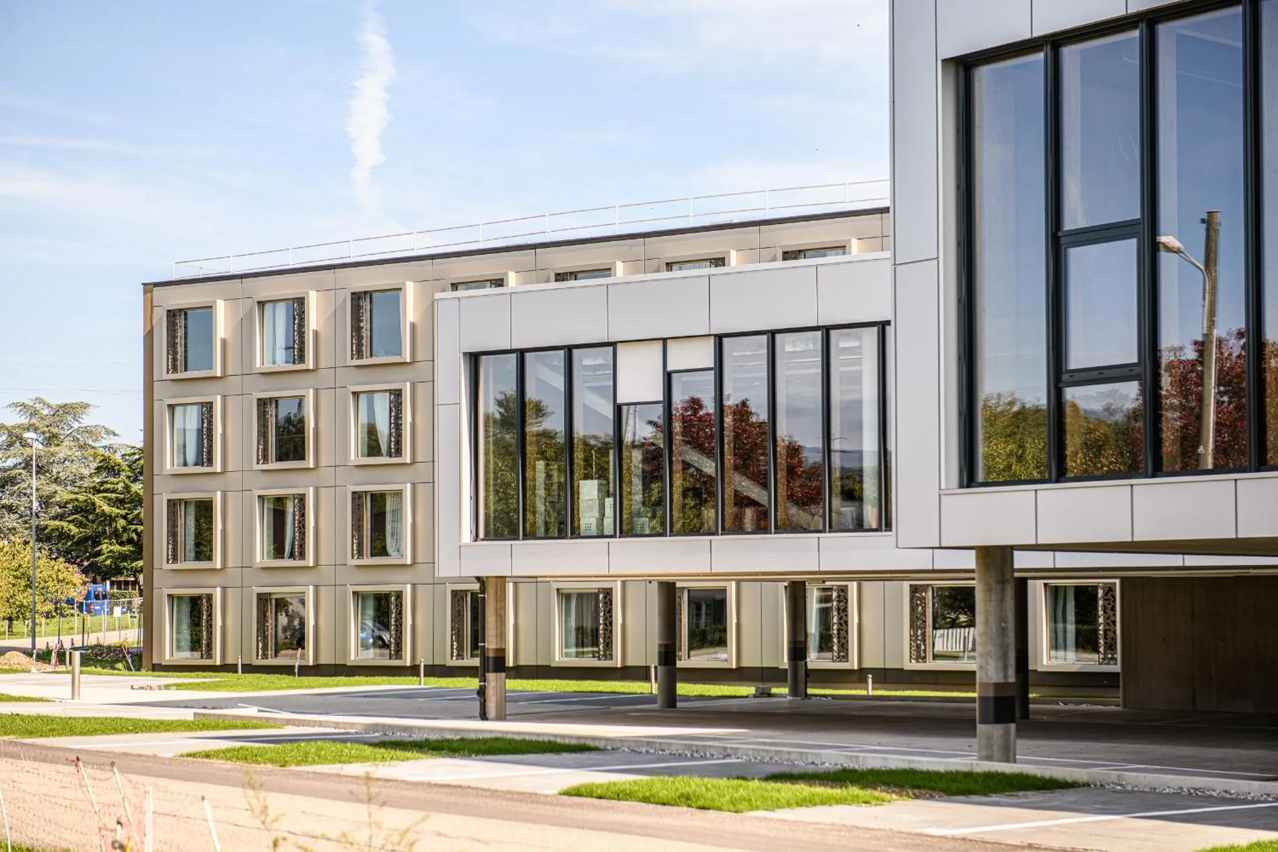 Property building in Afterwork Hotel