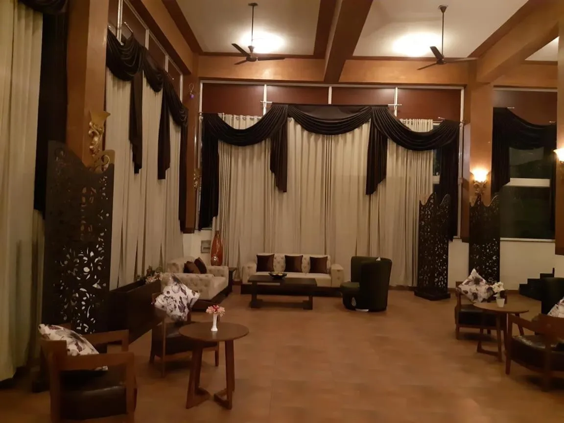 Lobby or reception in TGN SUITES - HOTEL