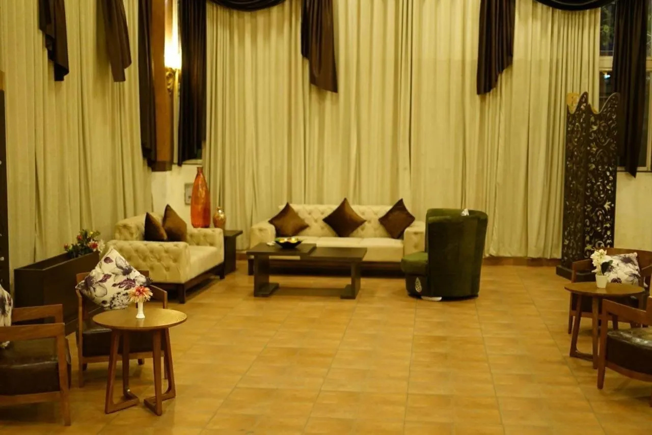 Seating area in TGN SUITES - HOTEL