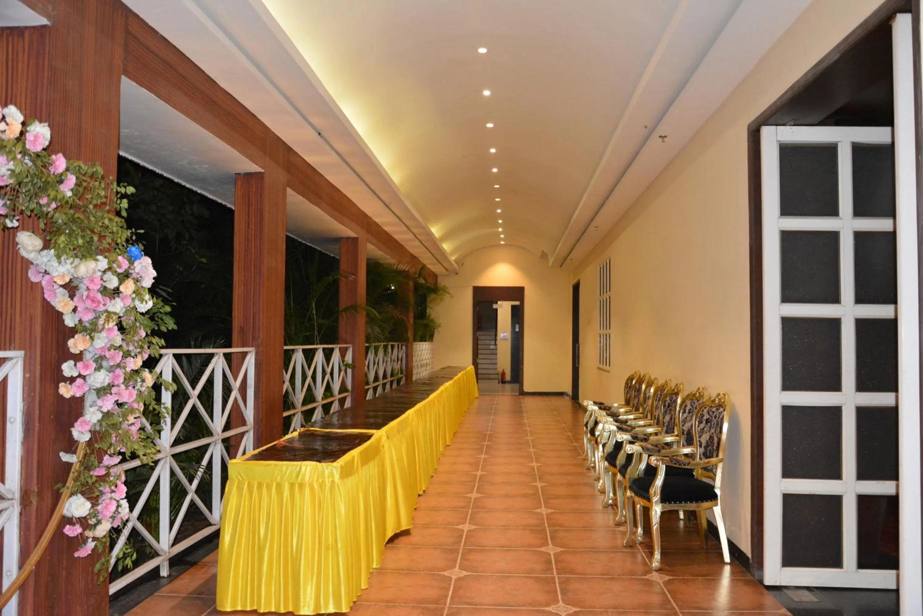 Facade/entrance in TGN SUITES - HOTEL