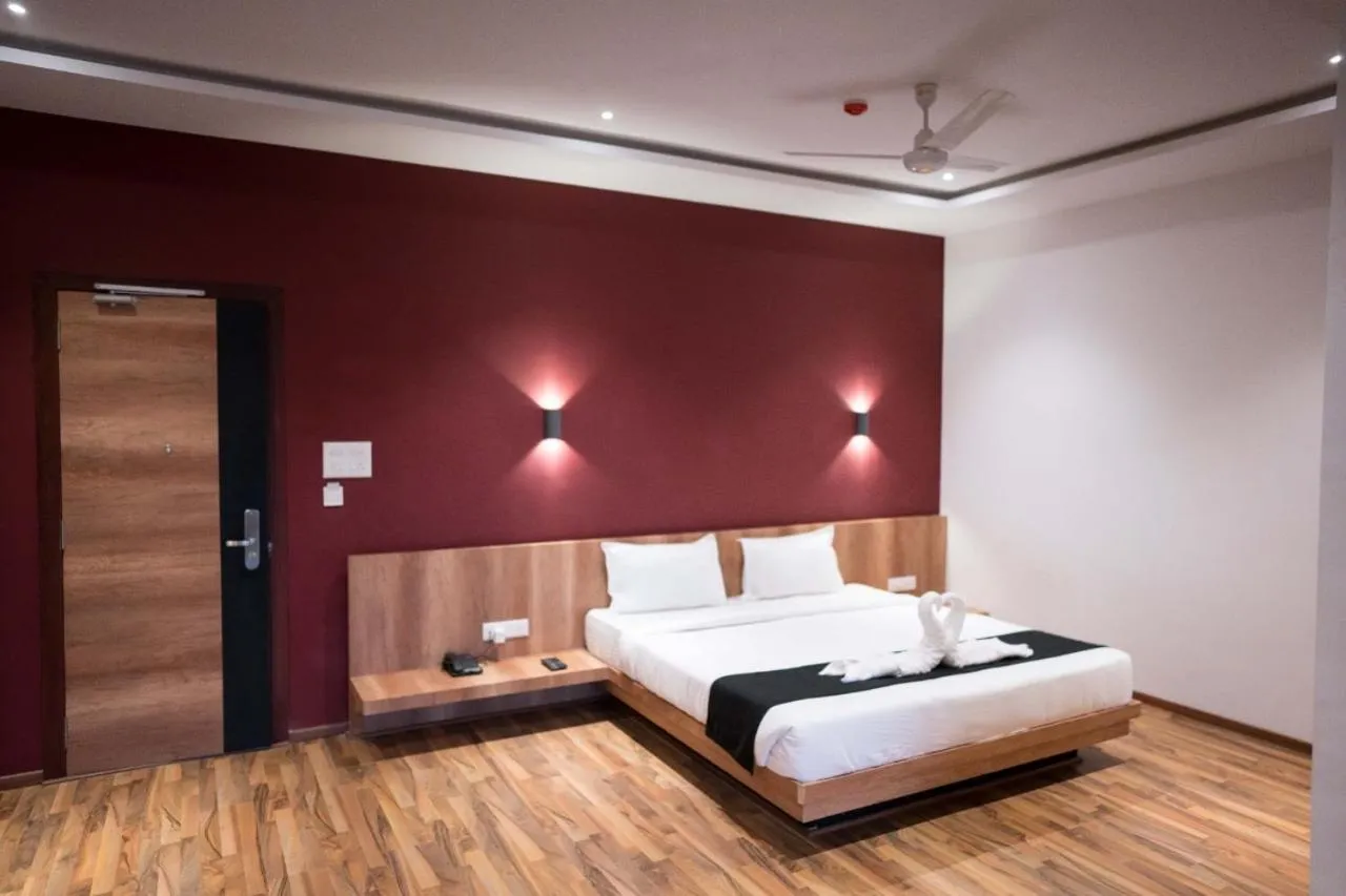 Bed in TGN SUITES - HOTEL