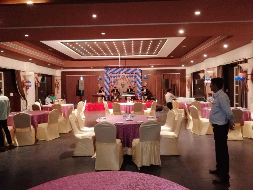 Banquet/Function facilities in TGN SUITES - HOTEL