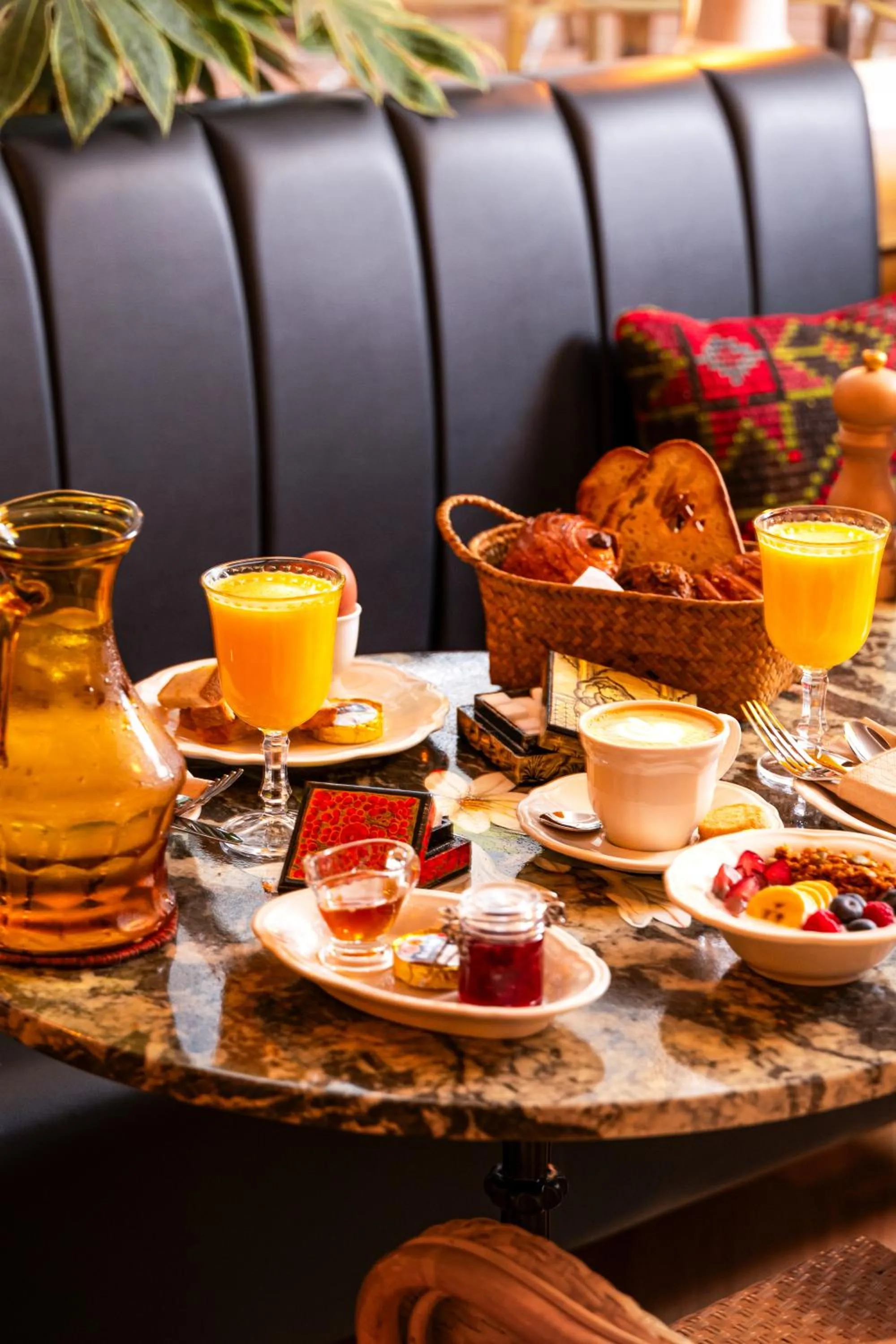 Food and drinks in Hotel du Temps Madrid