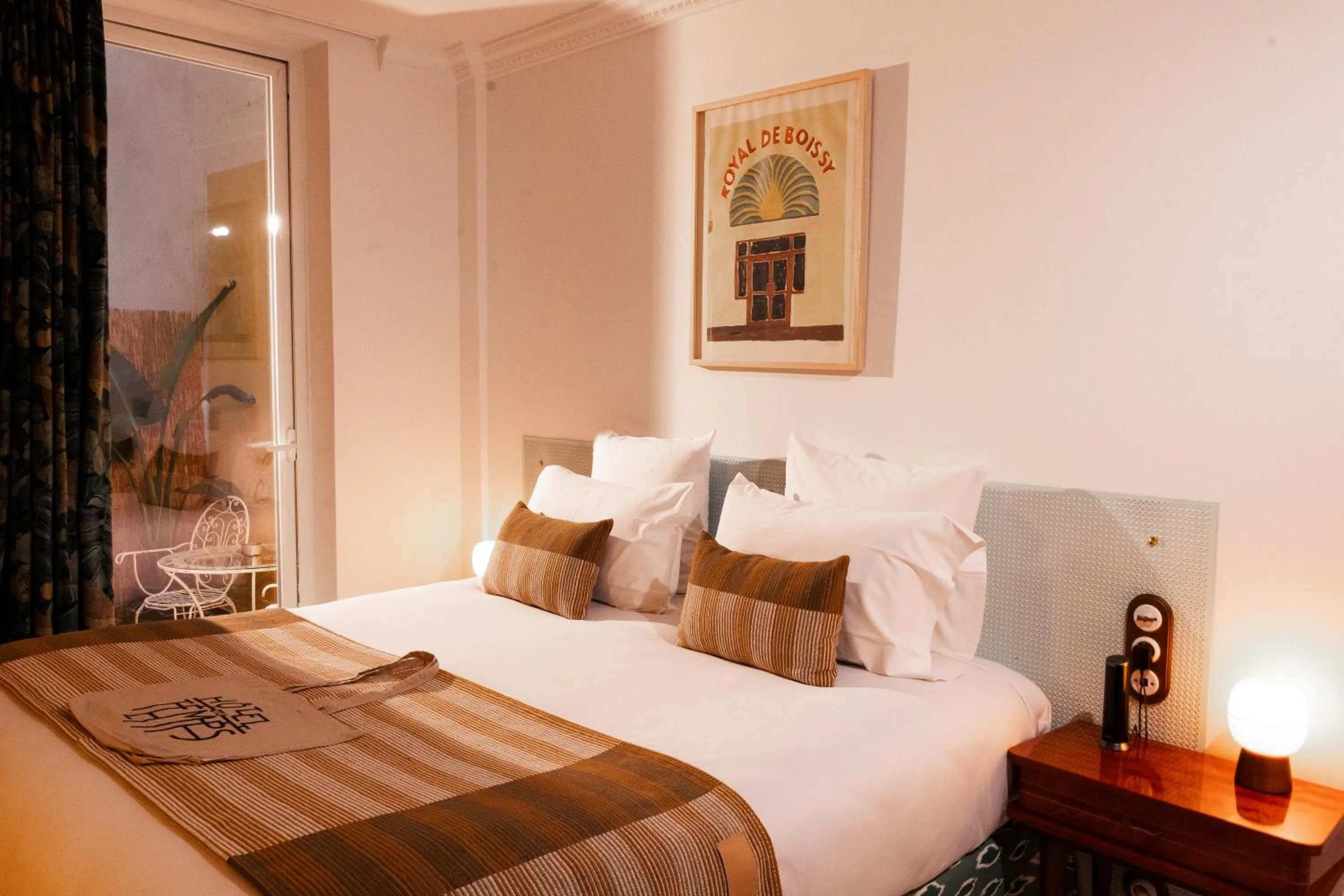 Bed in Hotel du Temps Madrid