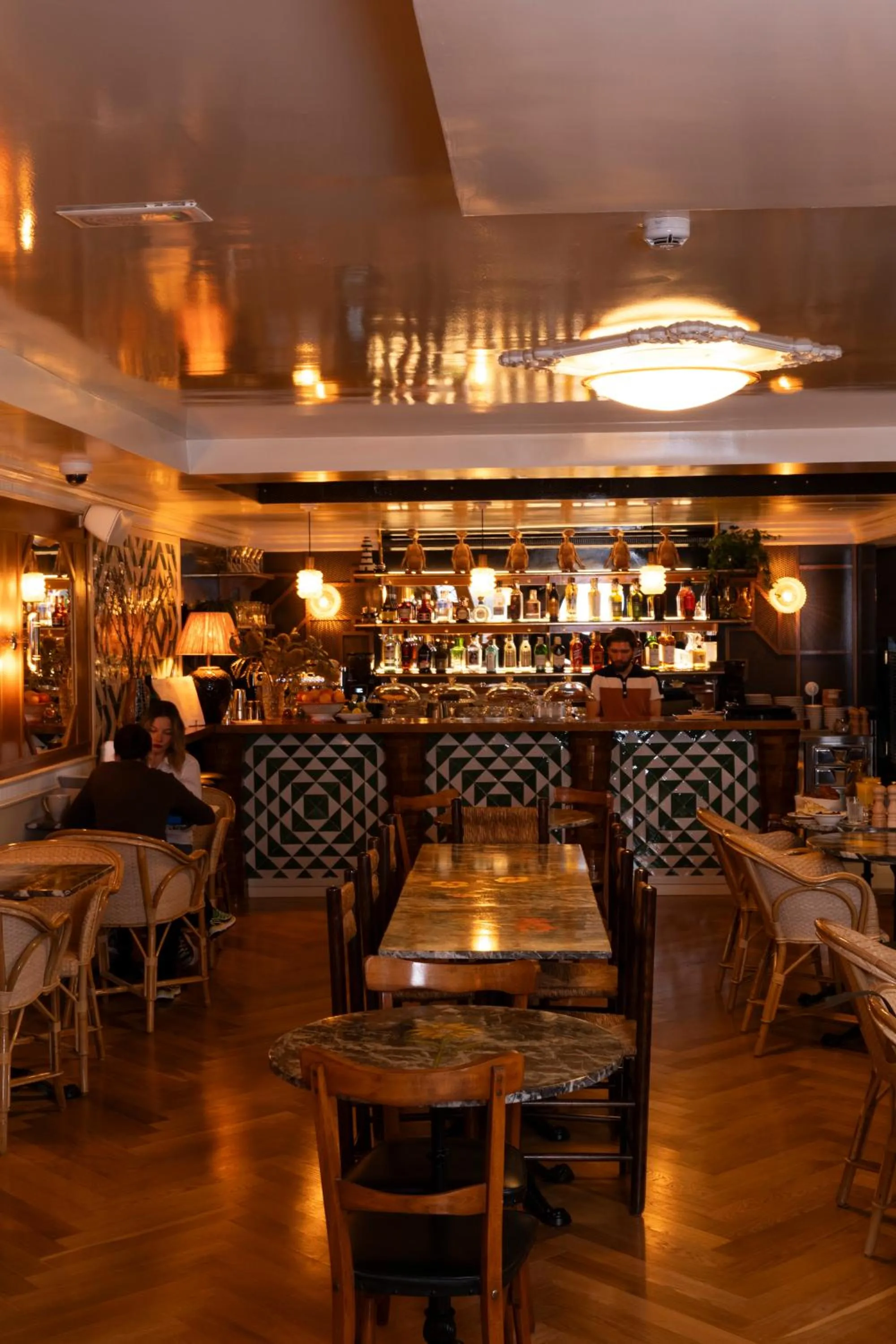 Restaurant/places to eat in The Walt Madrid