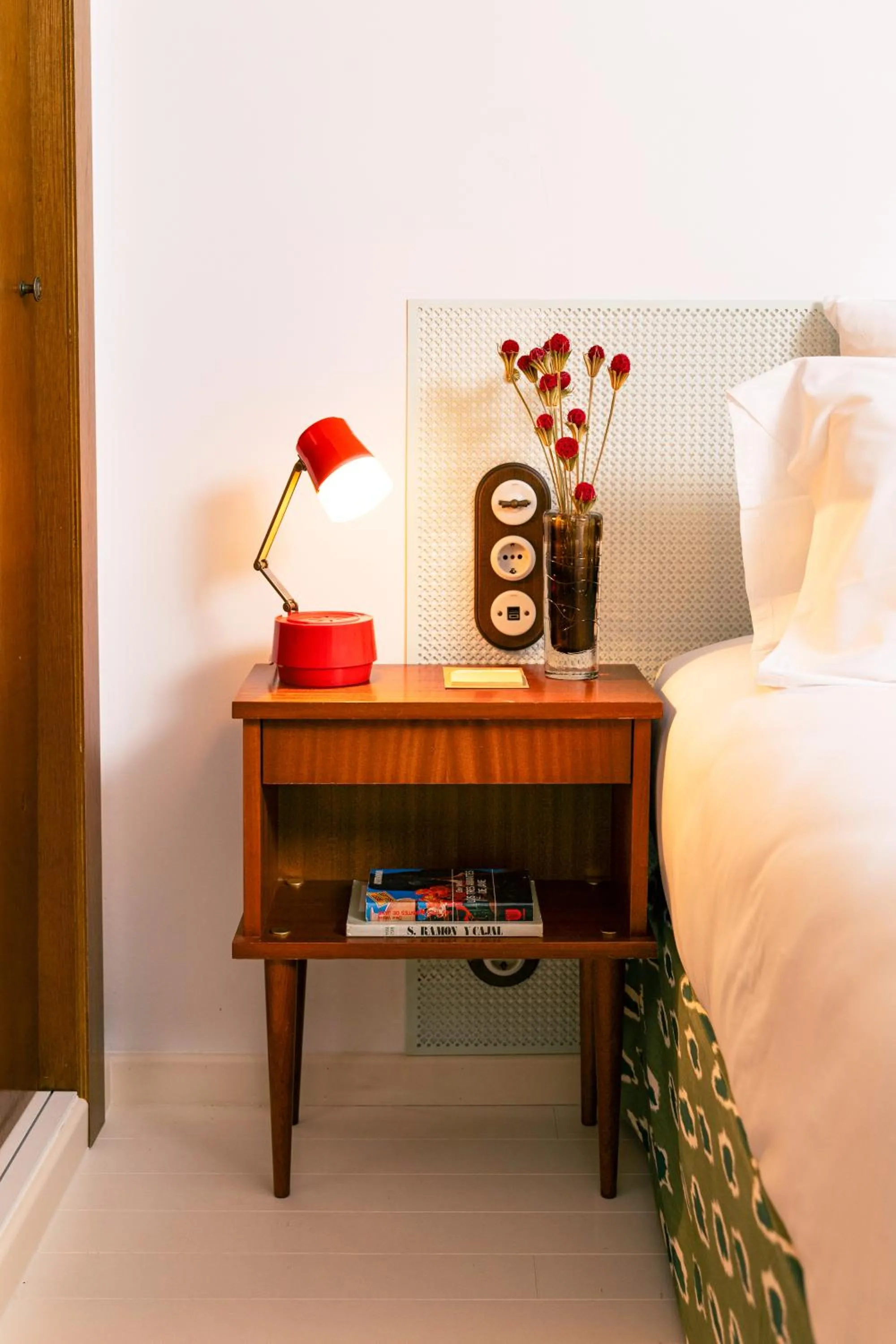 Bed in Hotel du Temps Madrid