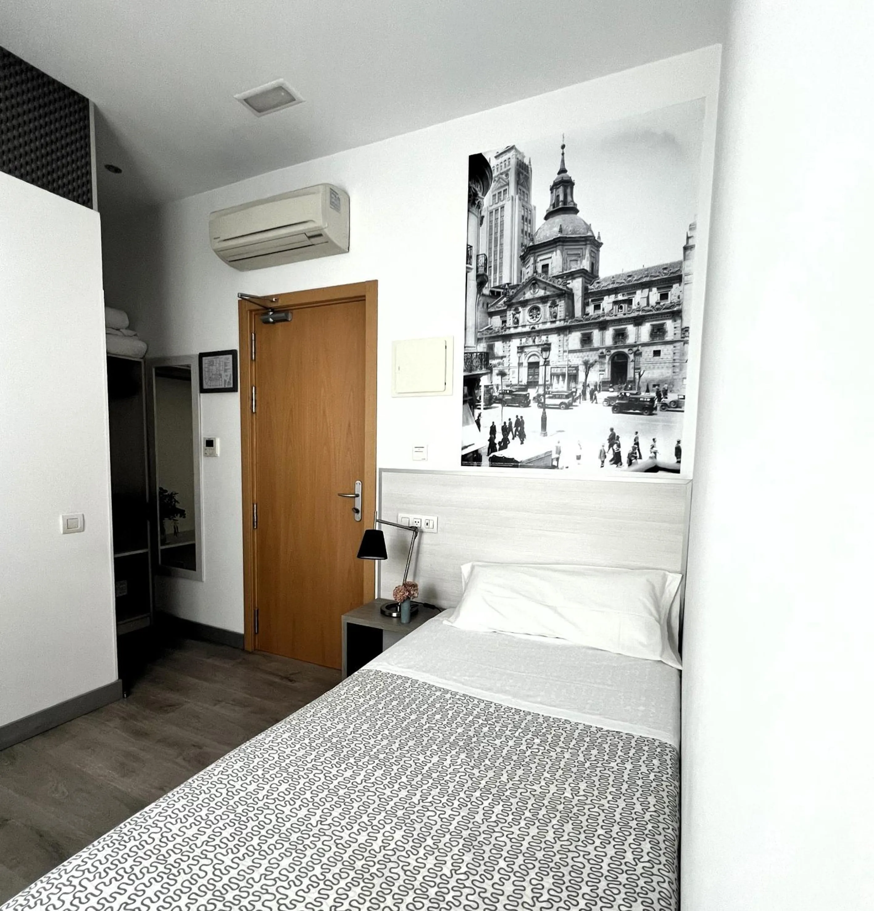 Bed in Hostal San Lorenzo