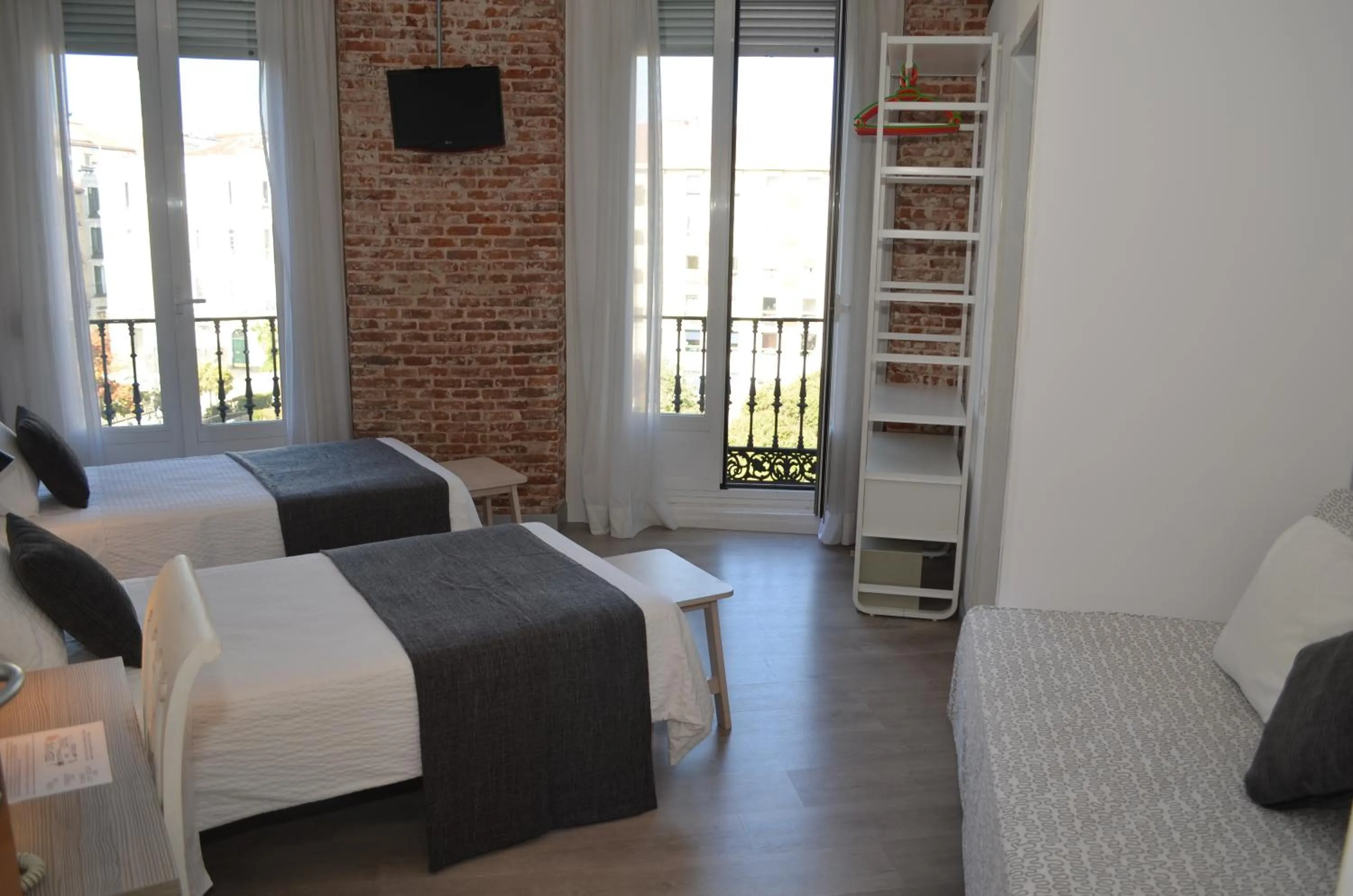 Photo of the whole room, Bed in Hostal San Lorenzo