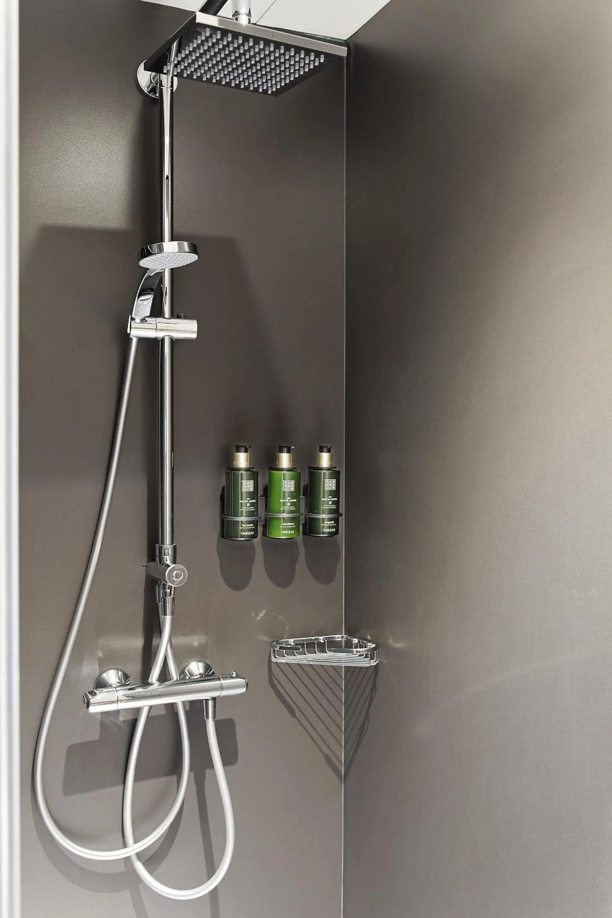 Bathroom in Melia Avenida de America