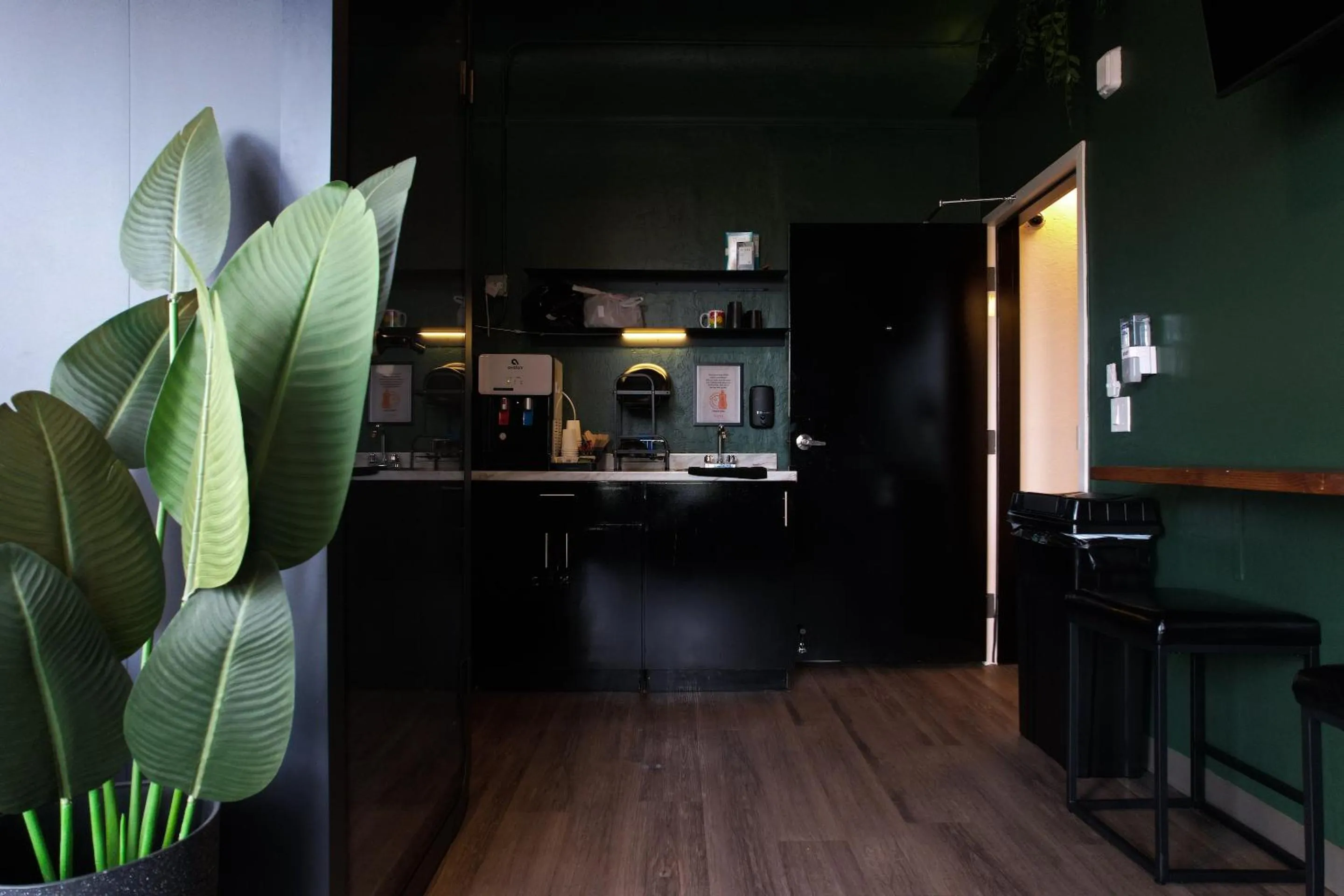 Kitchen or kitchenette in Nap York San Francisco Sleep Station