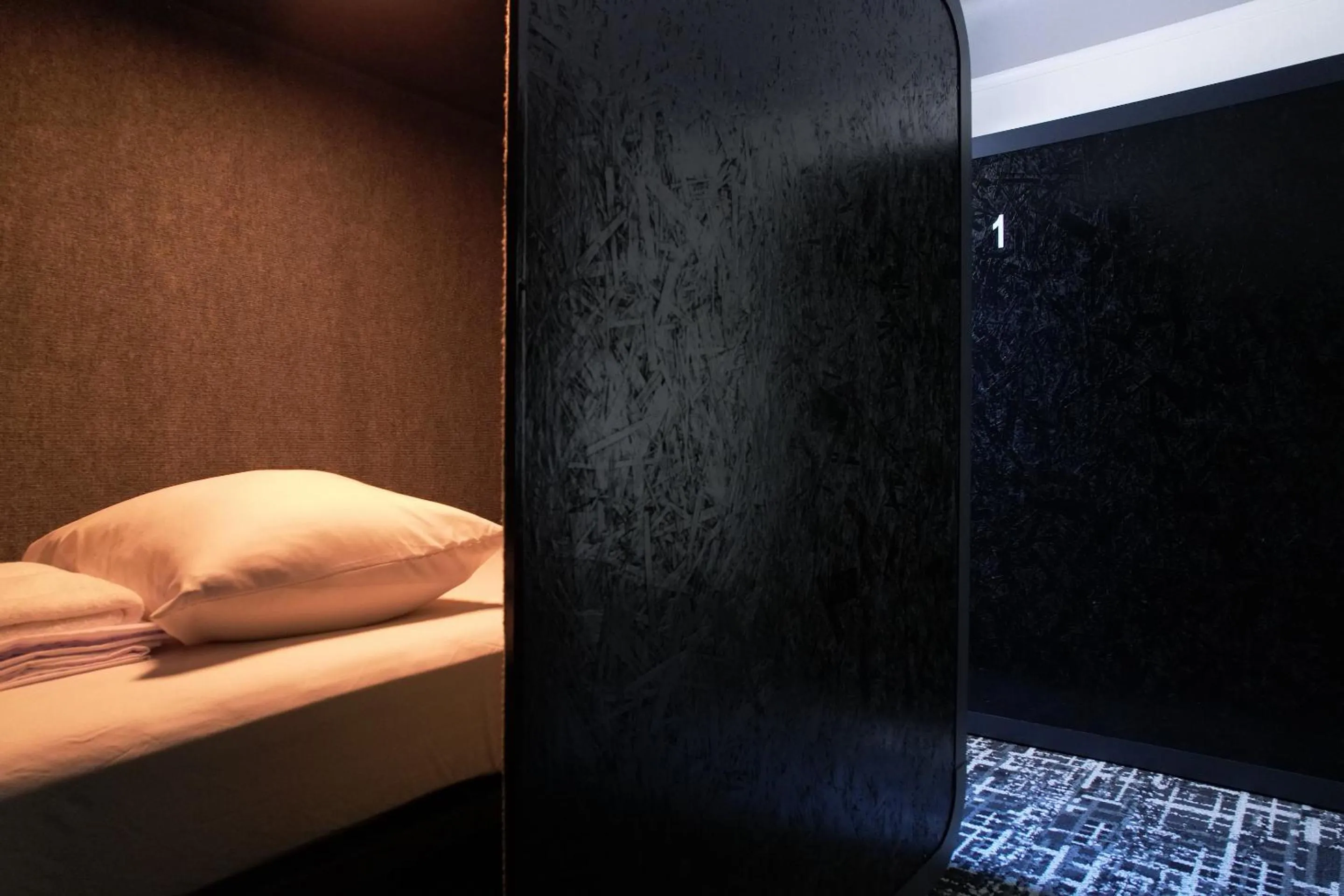 Bed in Nap York San Francisco Sleep Station