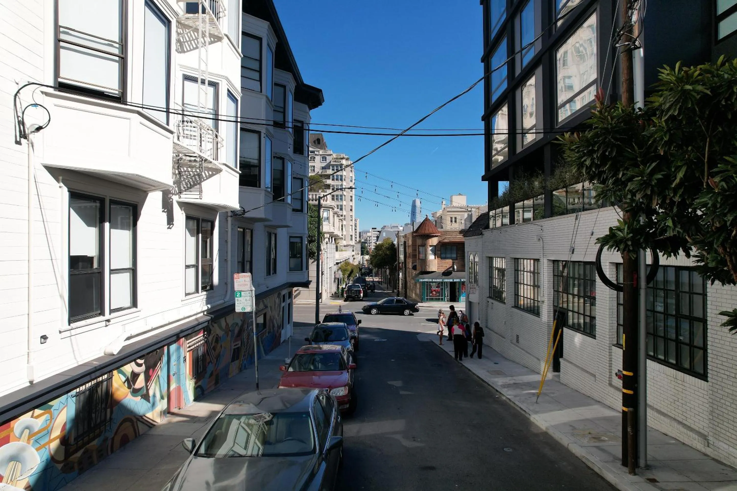 Property building in Nap York San Francisco Sleep Station